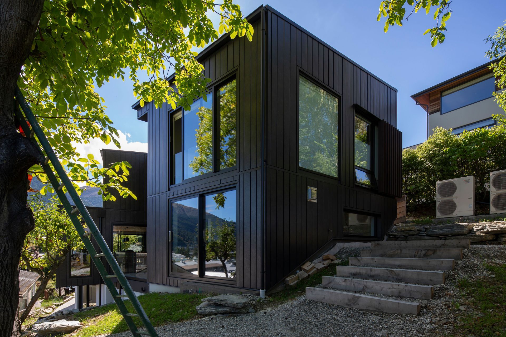 Dublin St | Warren &amp; Mahoney Architects, Summit Build