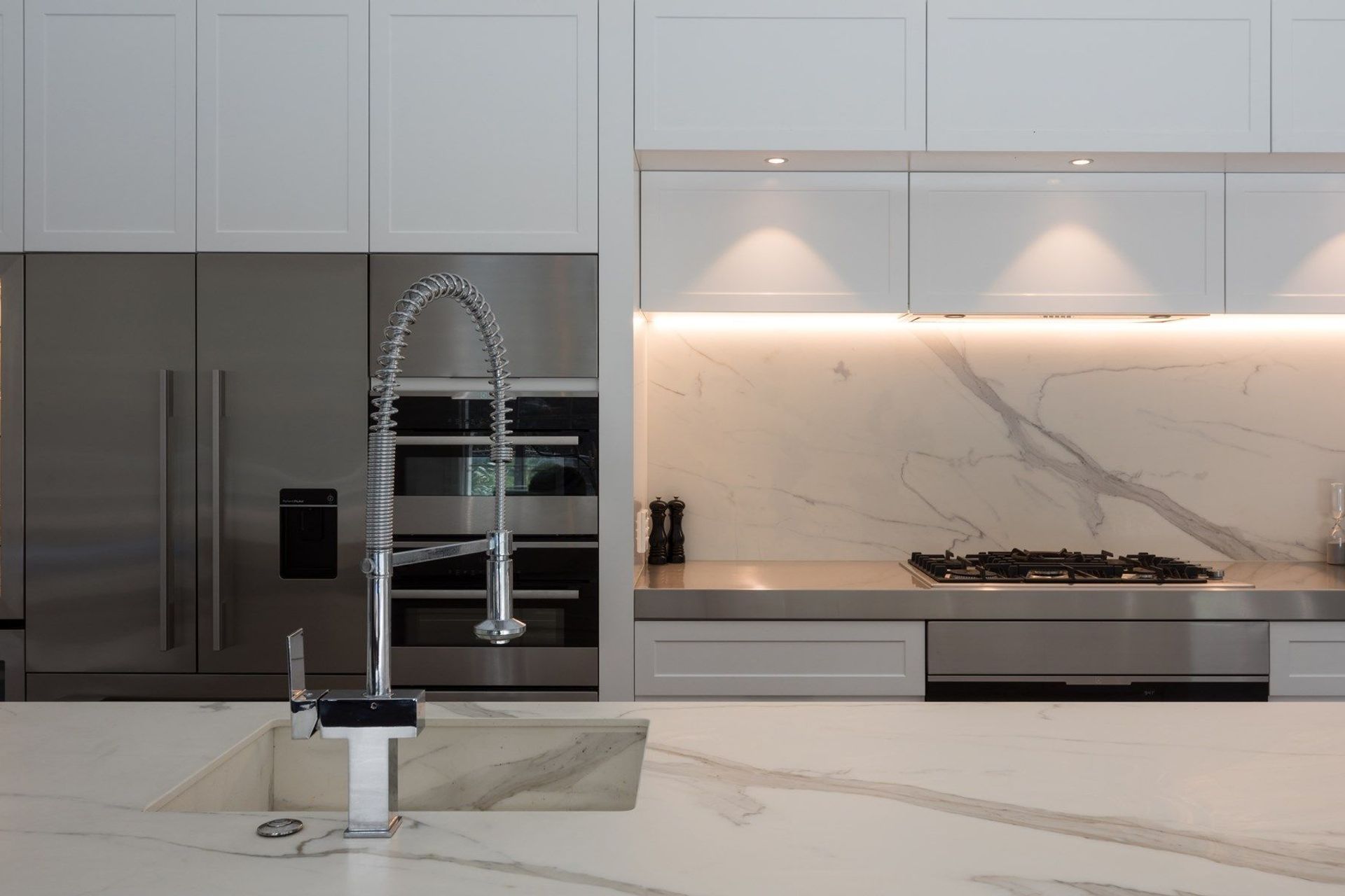 Dezignatek Thermoform Ronda profile in White Satin, Designed by Jordan Dale of Gold Kitchens