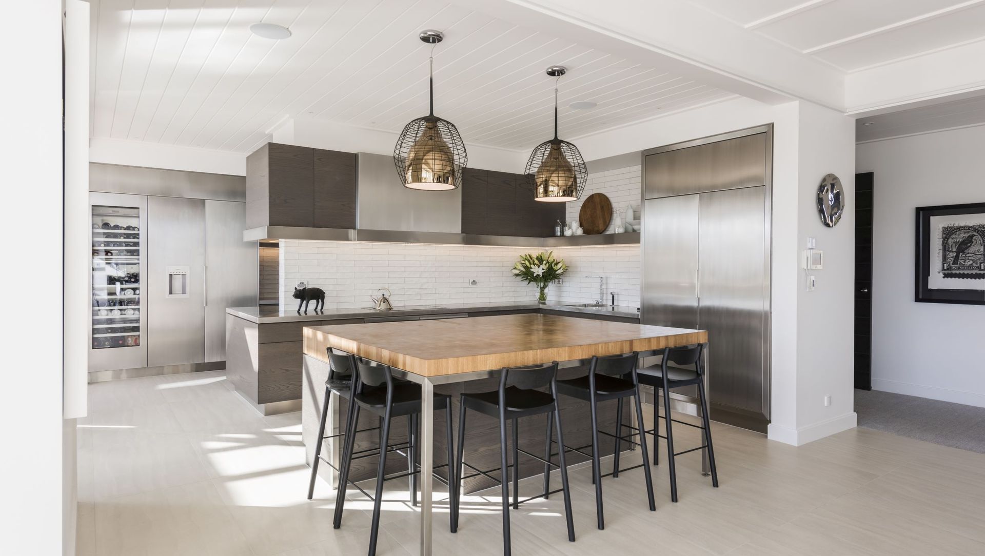 Two-toned Veneer Kitchen banner