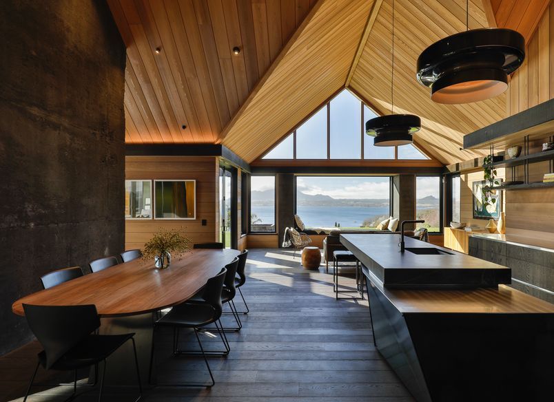 Acacia Bay Gables