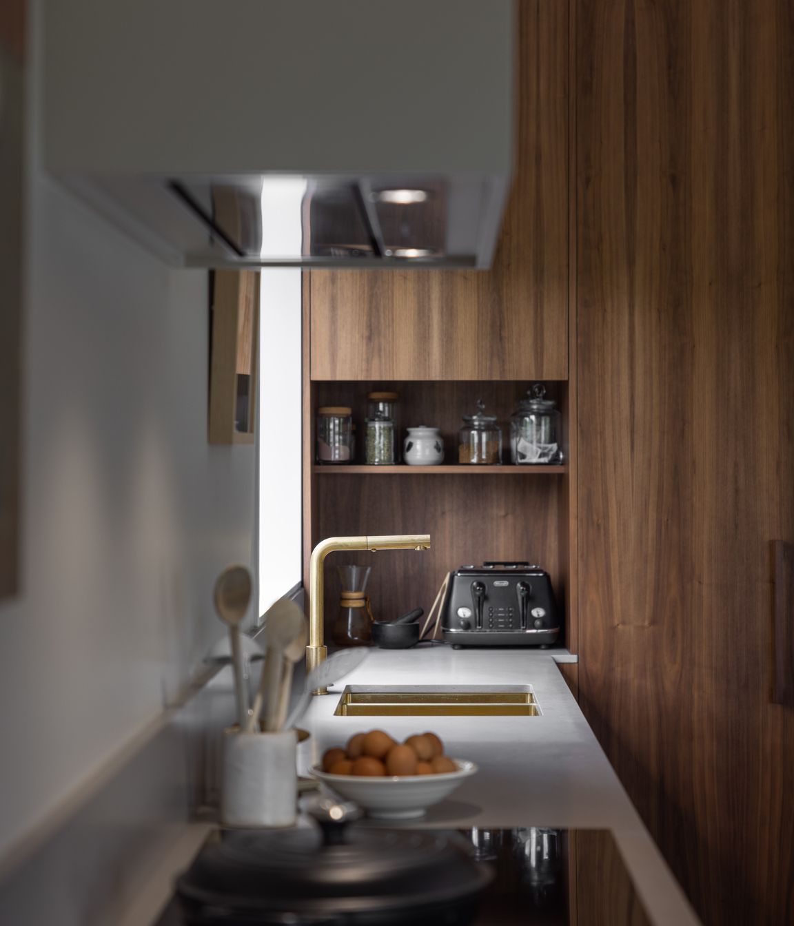 Prime Veneer, American Walnut Crown Cut. Design by Trudi Rabitte from Rabitte Joinery.