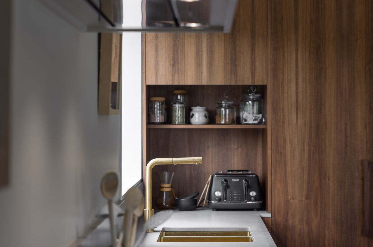 Beautiful yet functional Walnut winner