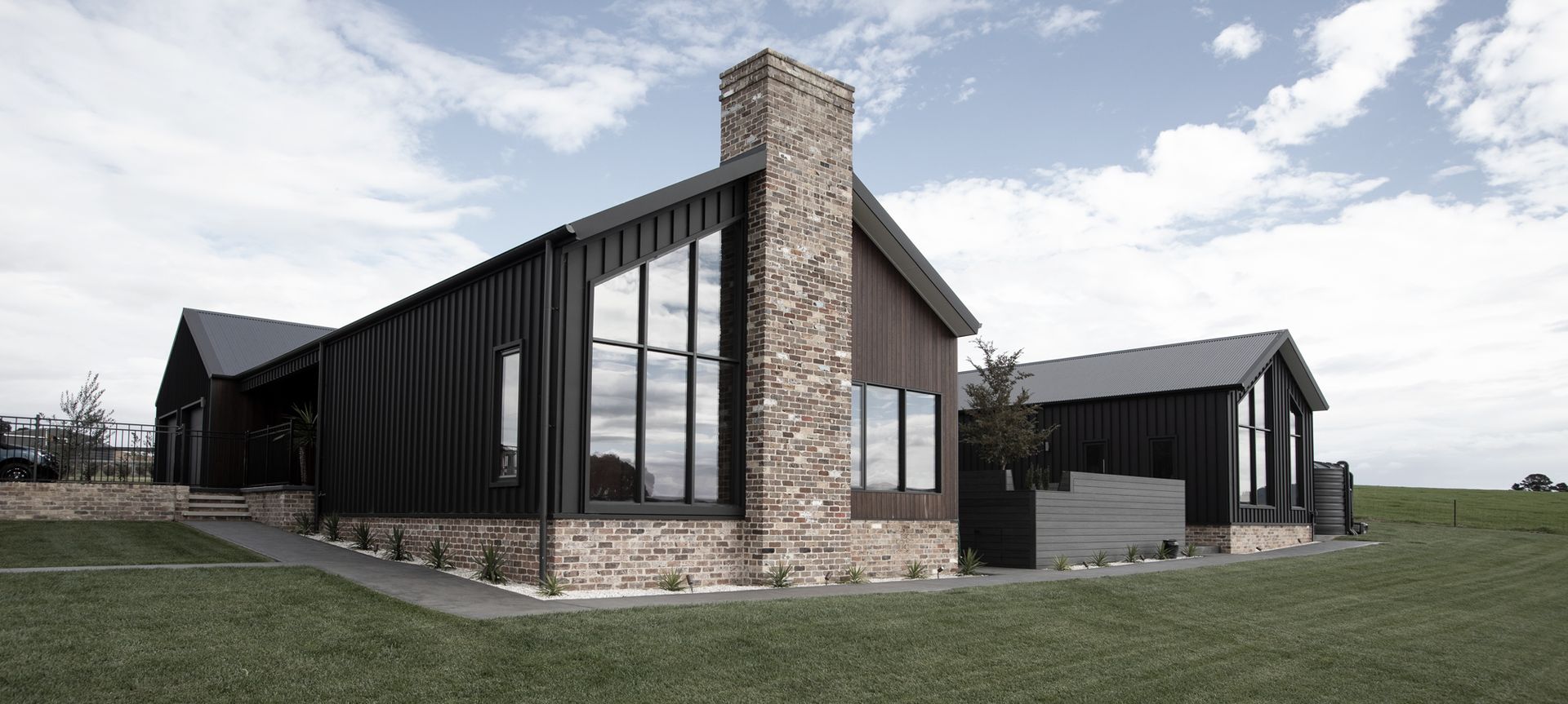 Goulburn House - Mill Design & Joinery banner