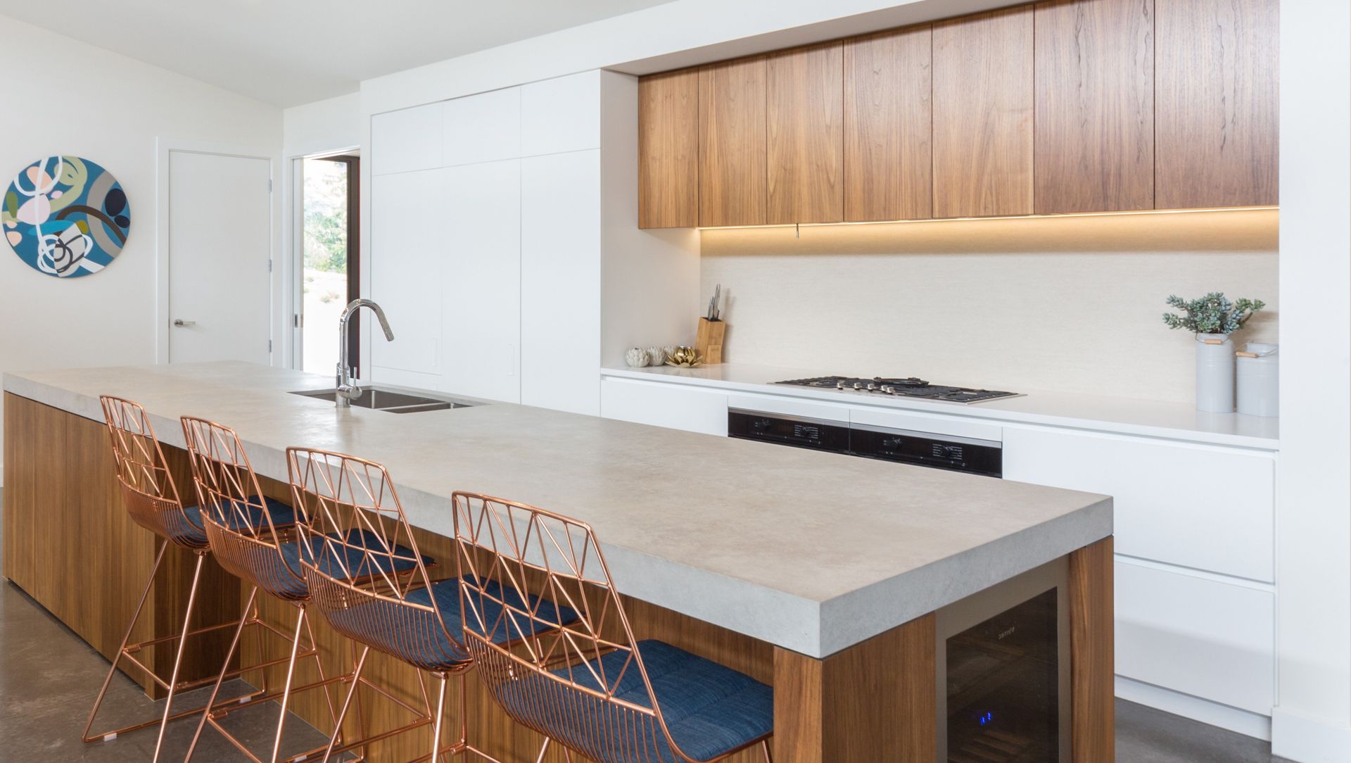 American Walnut Stunner banner