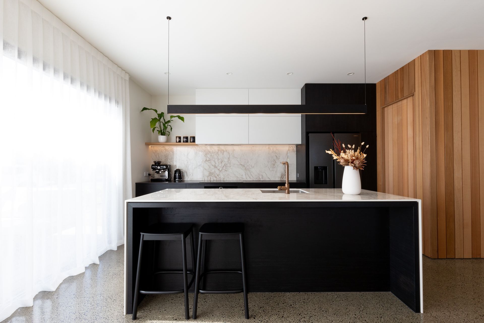 Bestwood Melamine, Black Timberland + Limestone. Design by Peta Davey, Yellowfox.