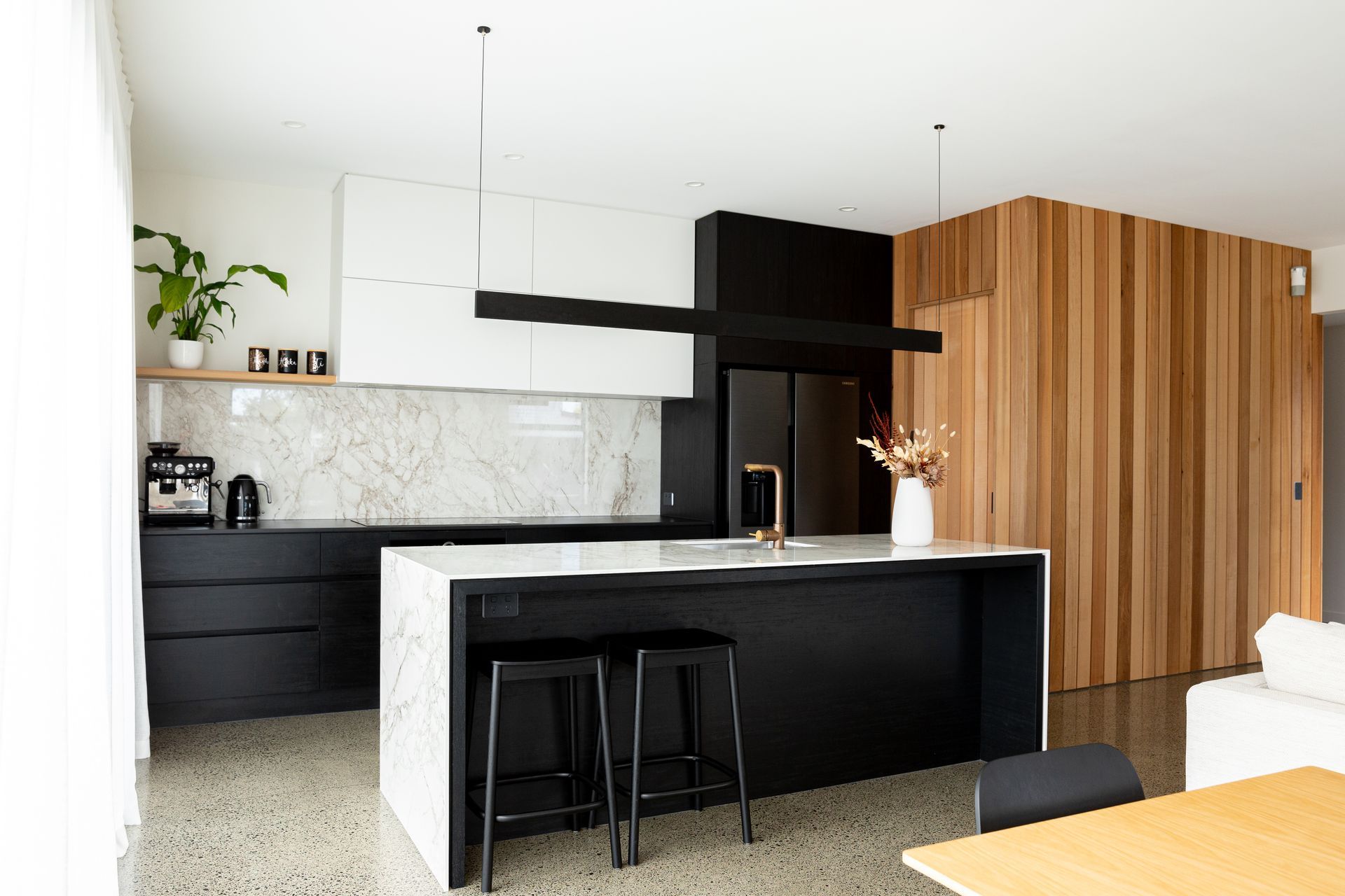 Bestwood Melamine, Black Timberland + Limestone. Design by Peta Davey, Yellowfox.