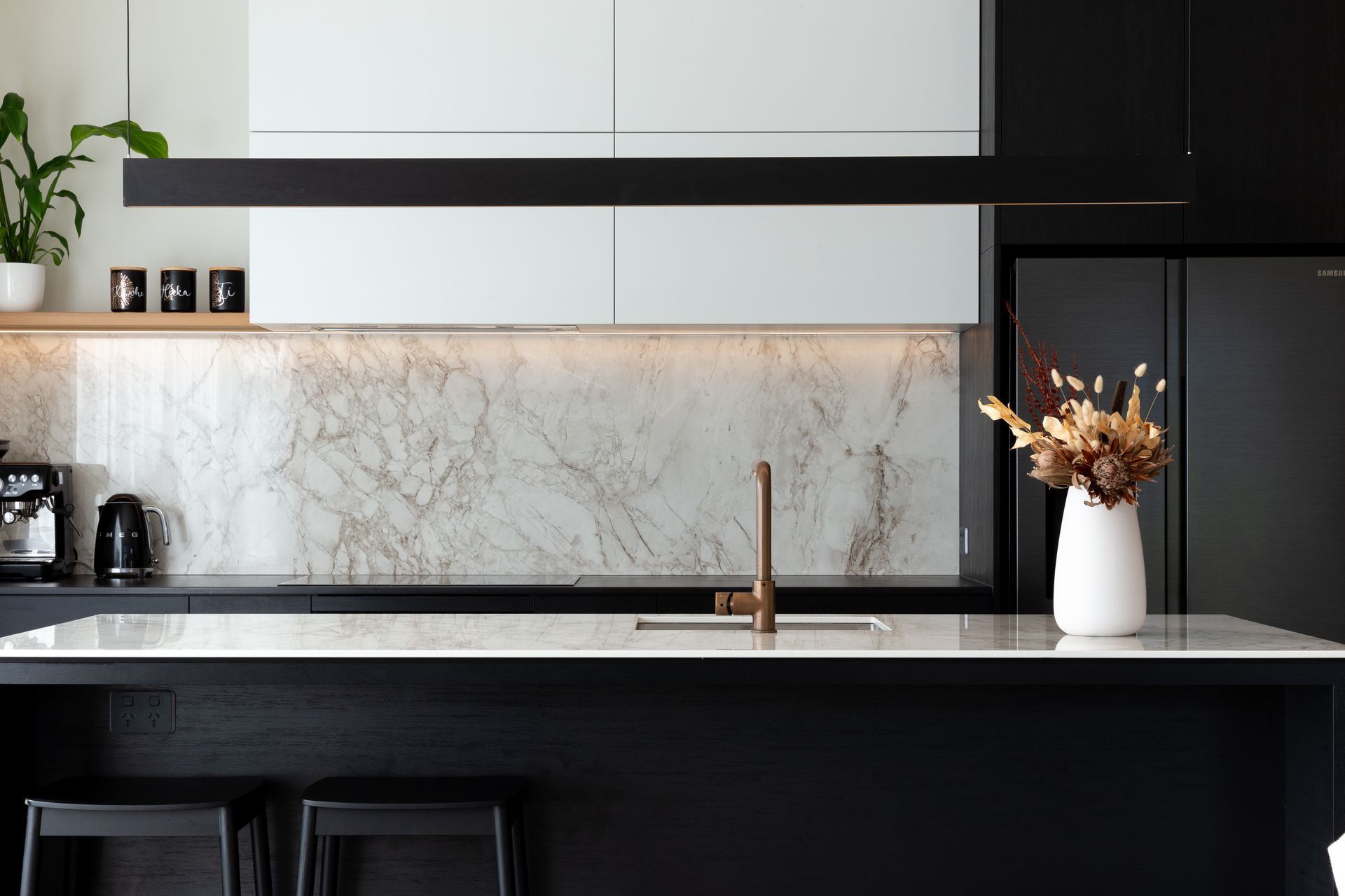 Bestwood Melamine, Black Timberland + Limestone. Design by Peta Davey, Yellowfox.