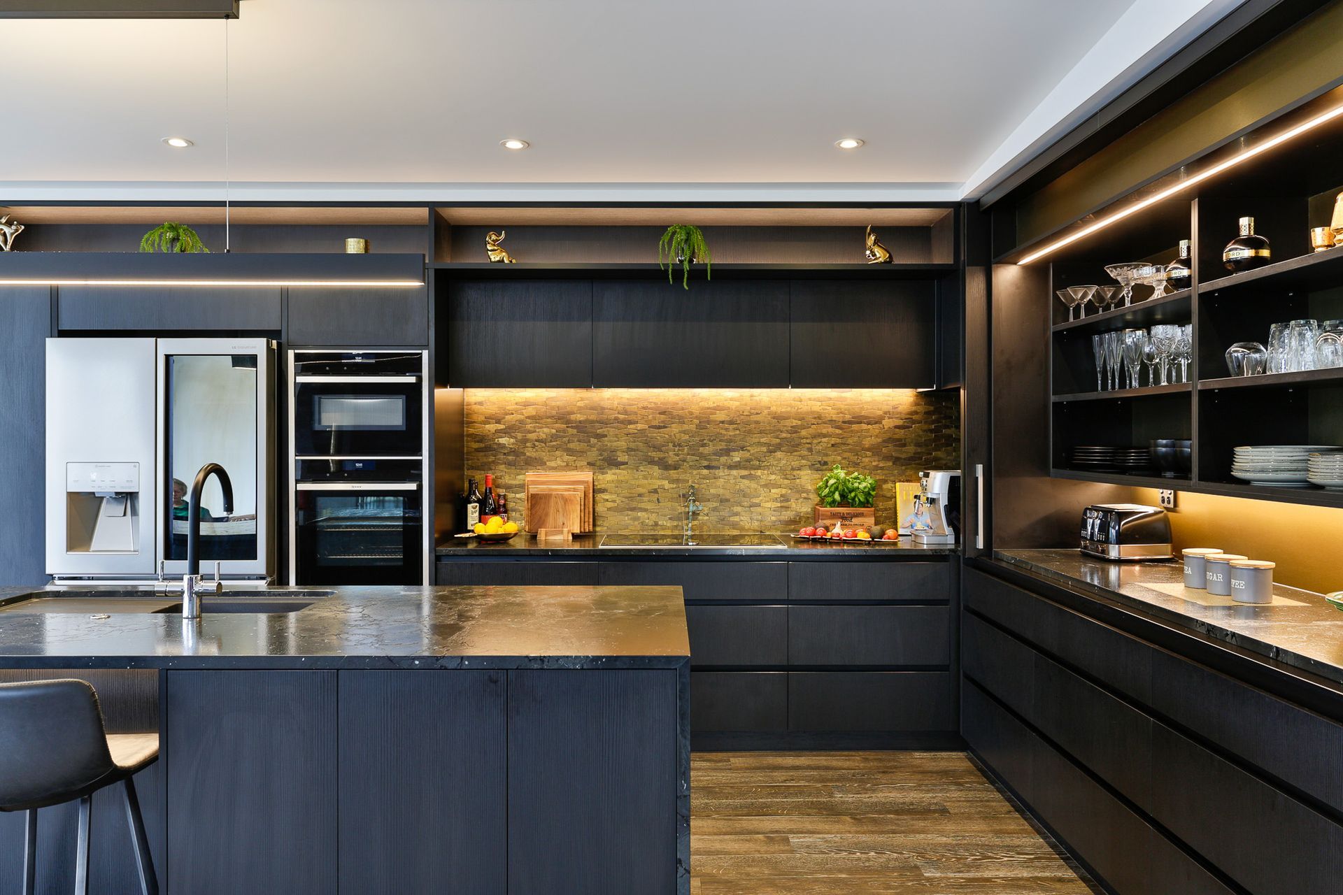 Bestwood Melamine, Black Wilderness. Design by Carly Mohan-Druce, Mastercraft Kitchens Whangamata.