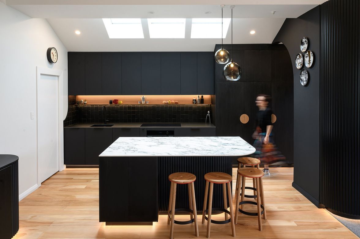 A new geometry of living