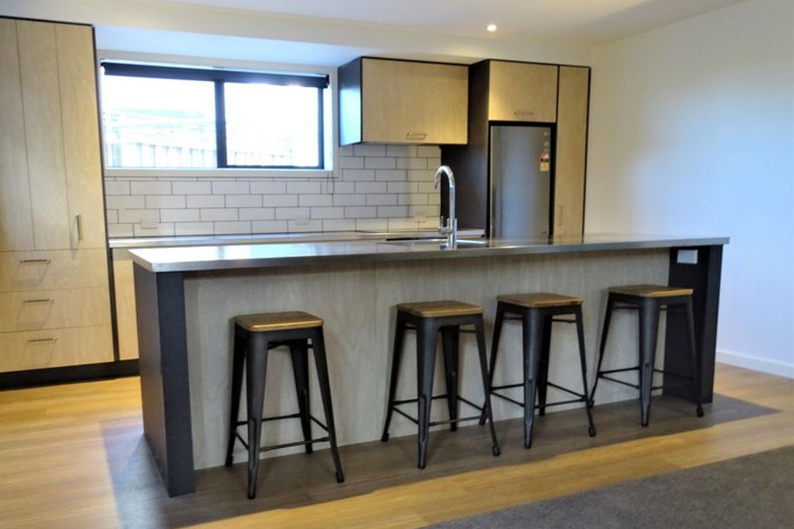 Breakfast bar area in Kitchen 1