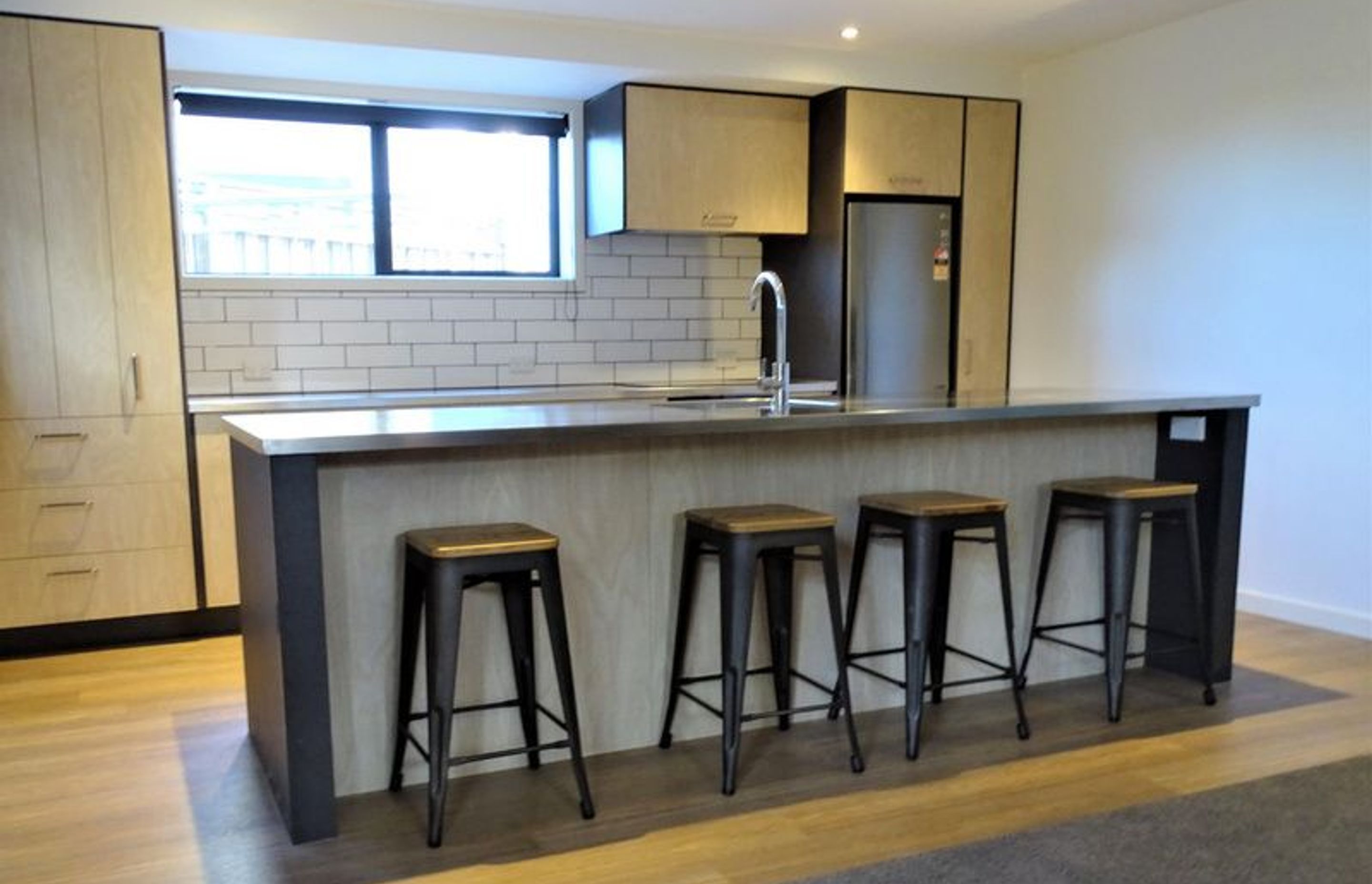 Breakfast bar area in Kitchen 1