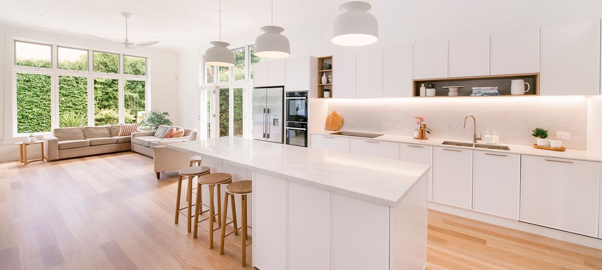 Clean Contemporary Kitchen Design, Willoughby East banner