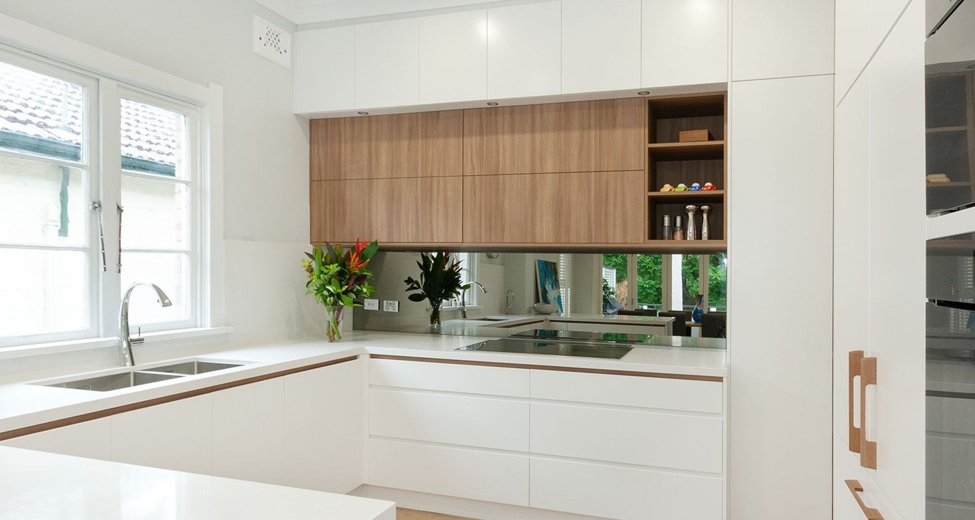 Contemporary Kitchen Design, Willoughby banner