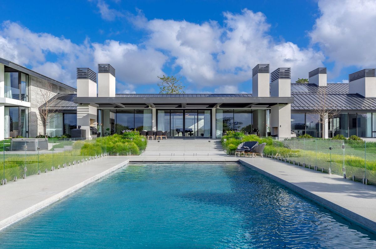 North Auckland House