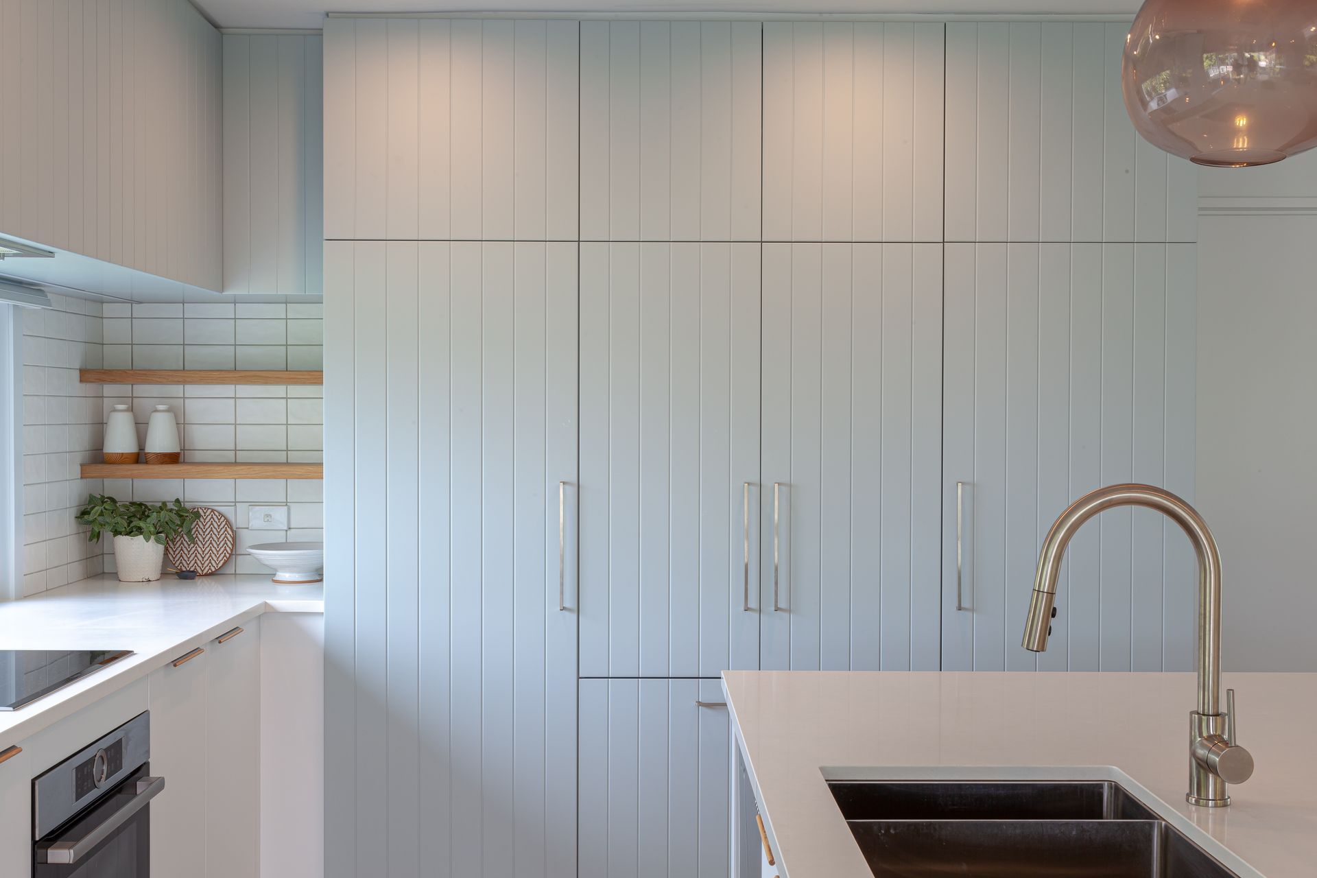 Dezignatek Thermoform, Villa Blue - Matt in Kawhia profile. Design by Michelle McAnulty, Beaver Kitchens