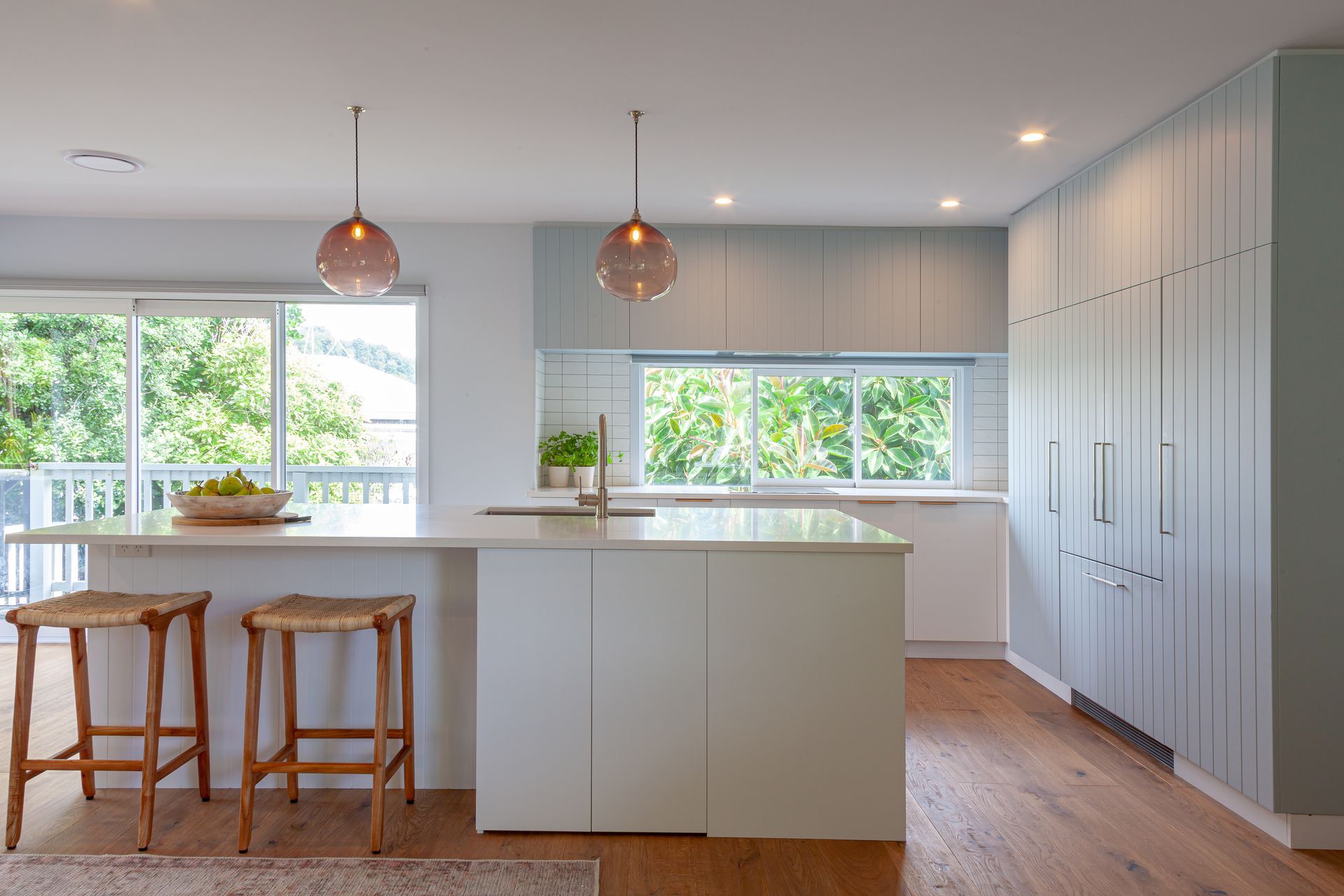 Dezignatek Thermoform, Villa Blue - Matt in Kawhia profile. Design by Michelle McAnulty, Beaver Kitchens