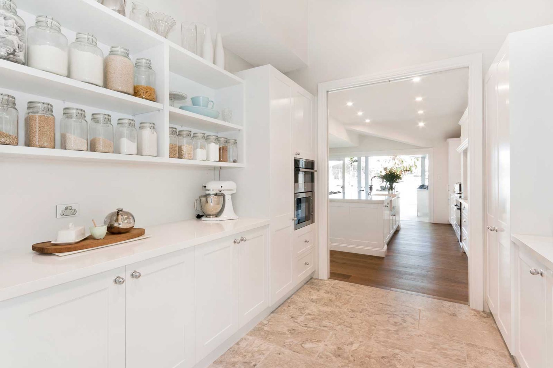 Dulux-Polyurethane-kitchen-design-Miele-Smeg-Essastone-Calacatta-butler-sink-5377-2.jpg