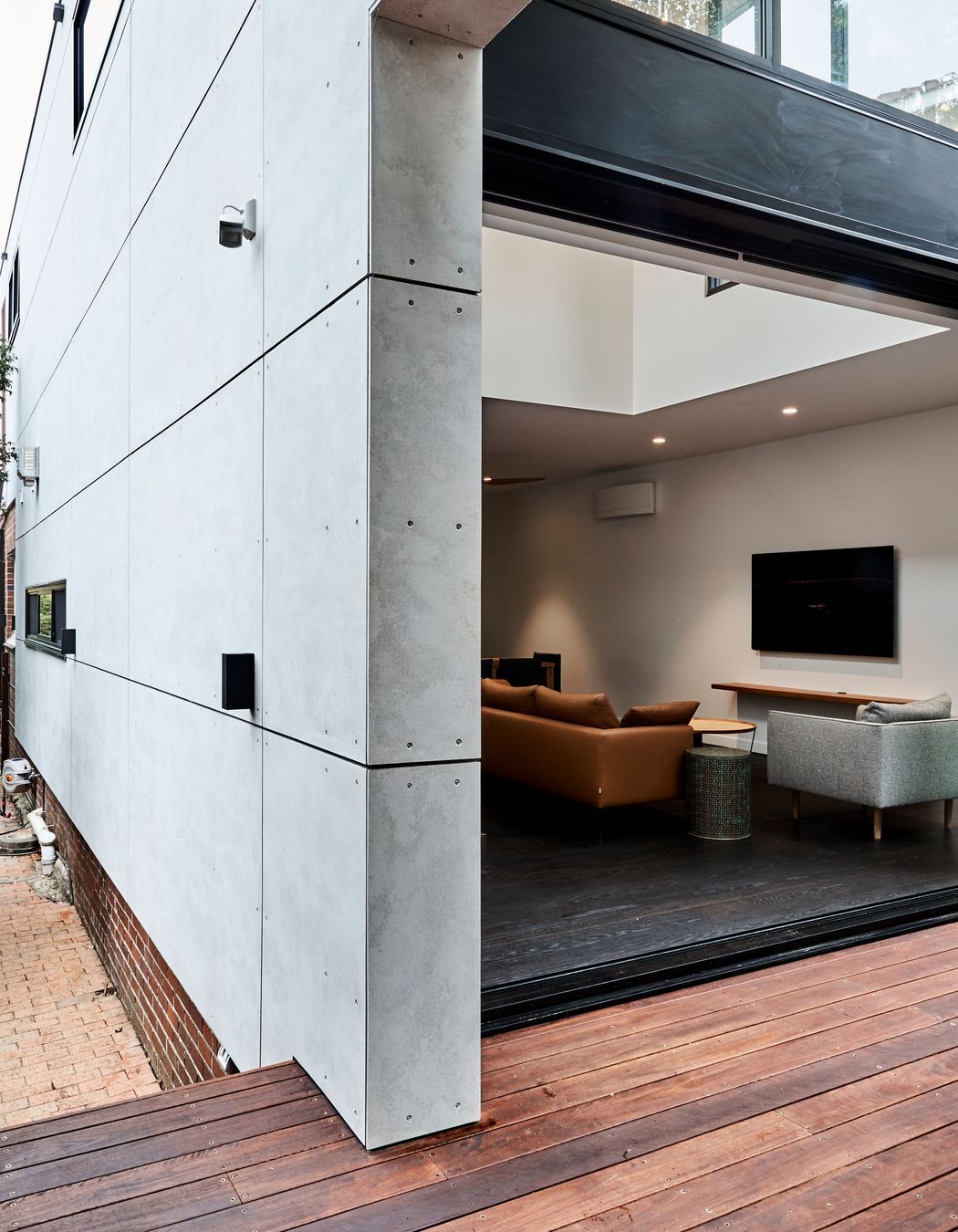##^^Neutral Bay Residence