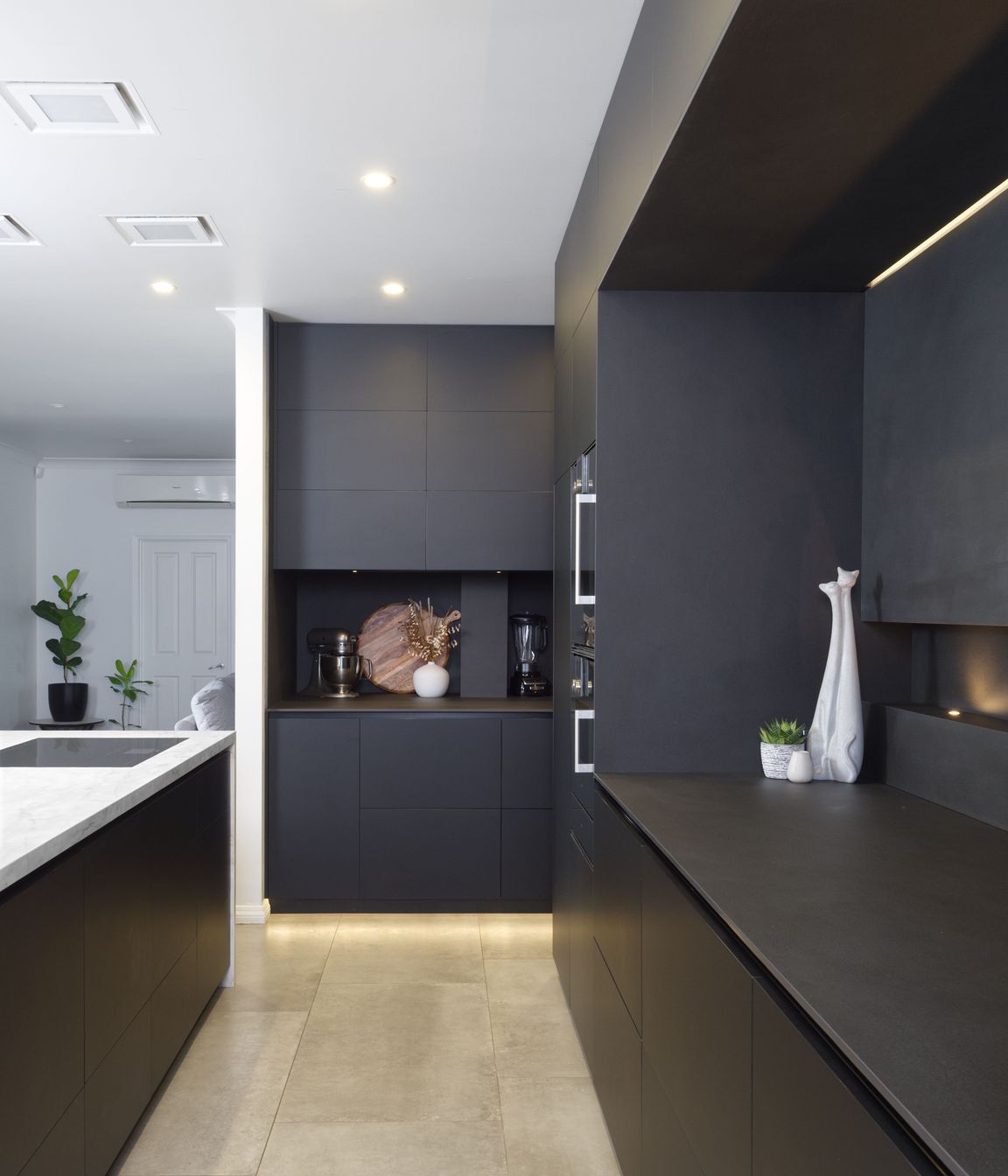 Dark in Design