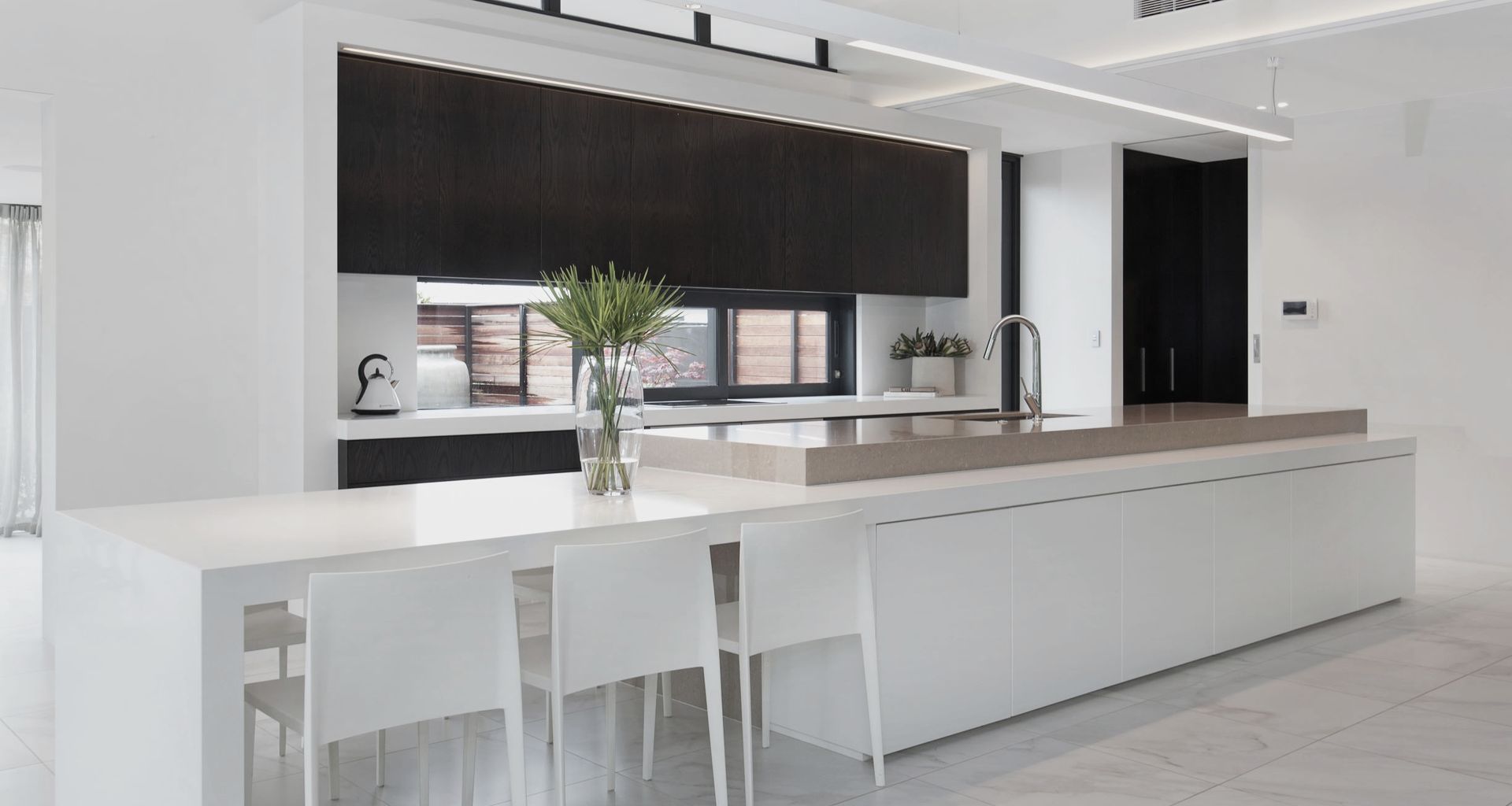 Veneer Kitchen Beauty banner
