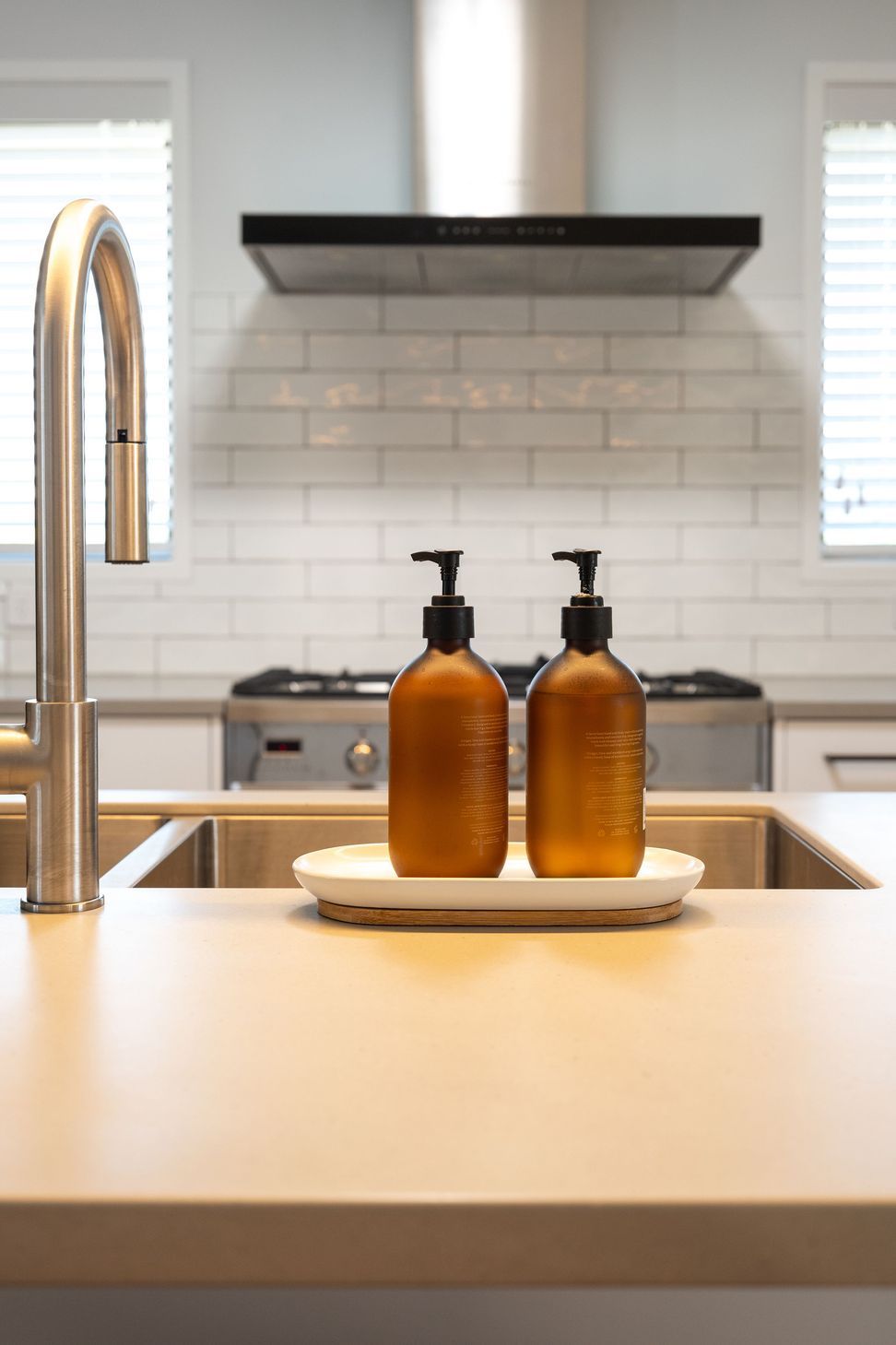 Florence-Charvin-NATURAL-EDGE-Gavins-kitchen-DSCF9261.jpg