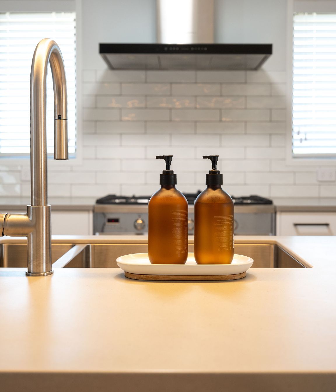 Florence-Charvin-NATURAL-EDGE-Gavins-kitchen-DSCF9261.jpg