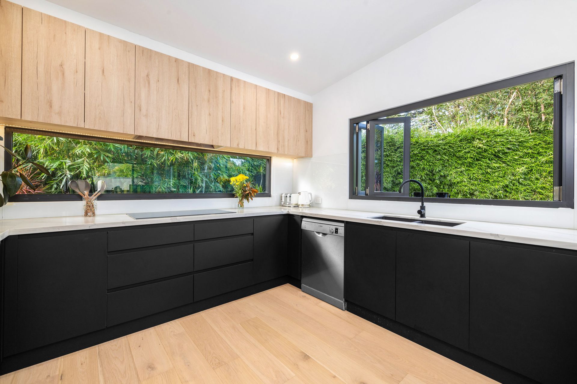 Fenix Nano Tech Matt Panels in Nero Ingo (Black).