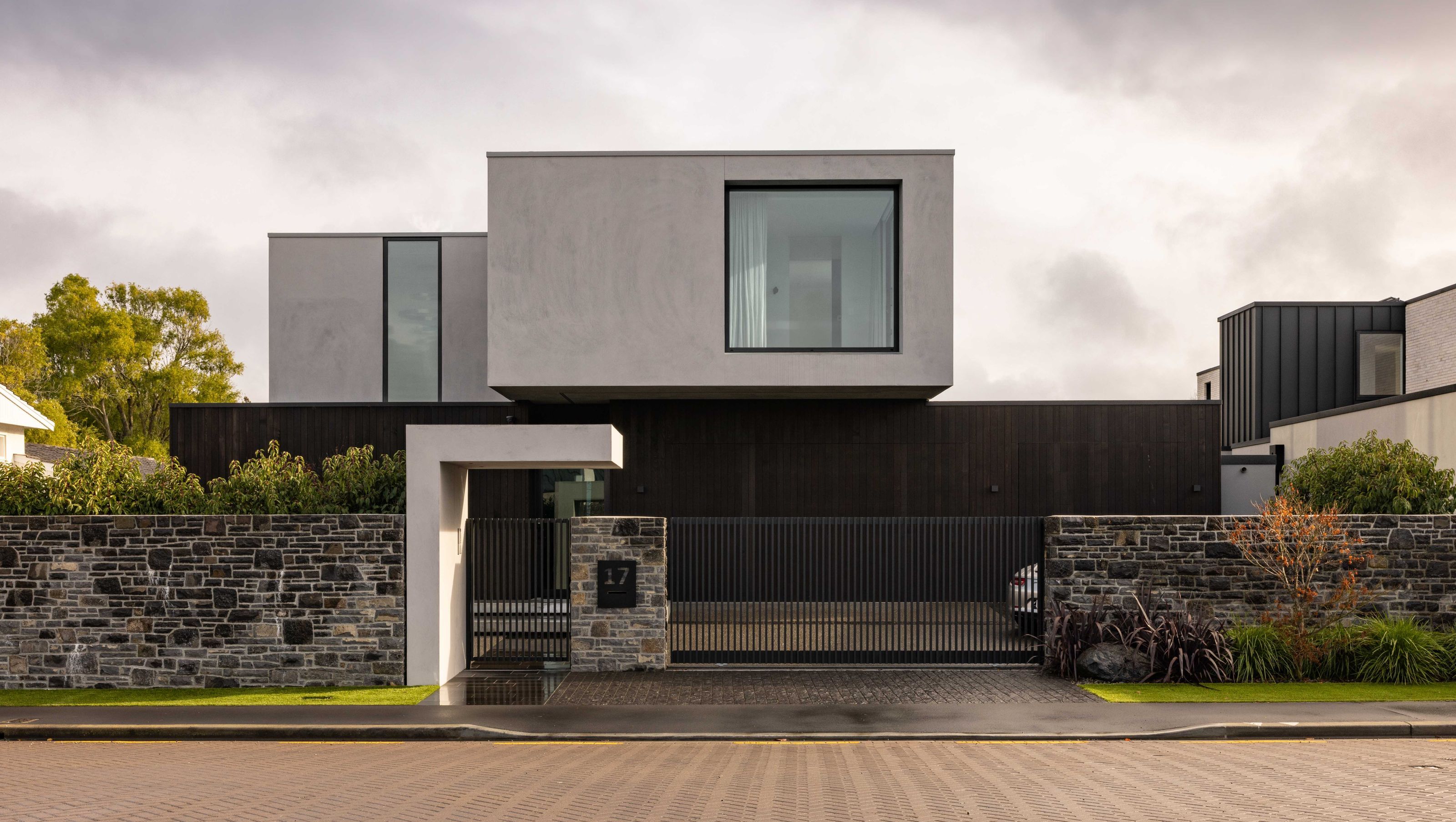 Overhang House