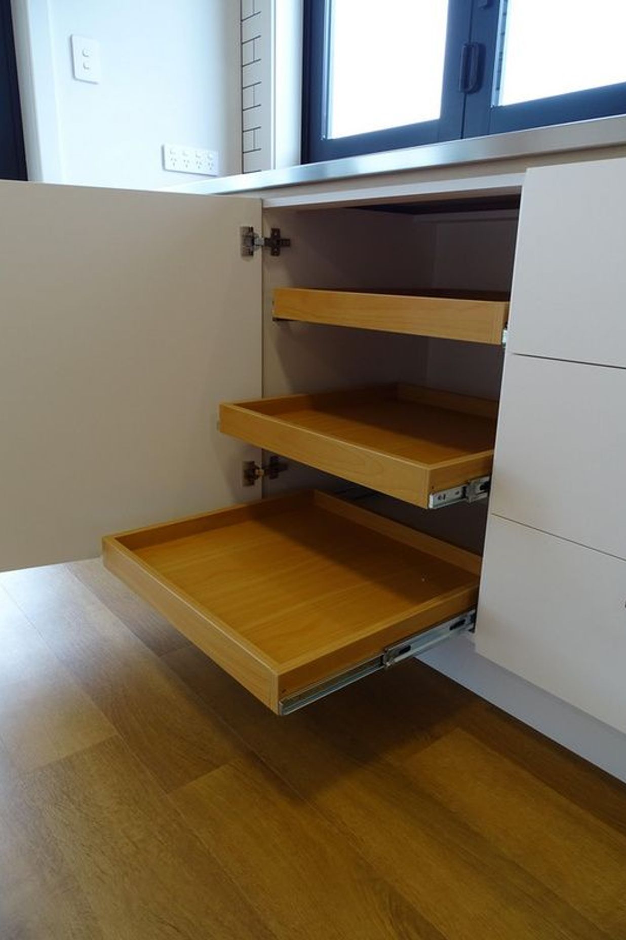 Here's the kitchen drawers sliding out