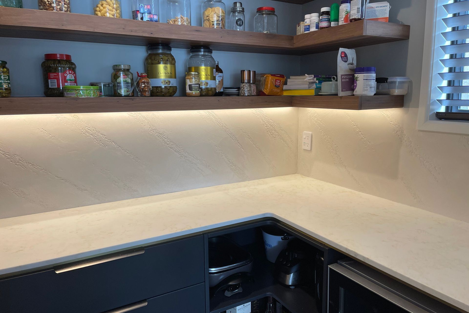 Kitchen and Scullery splashback, Split Stone