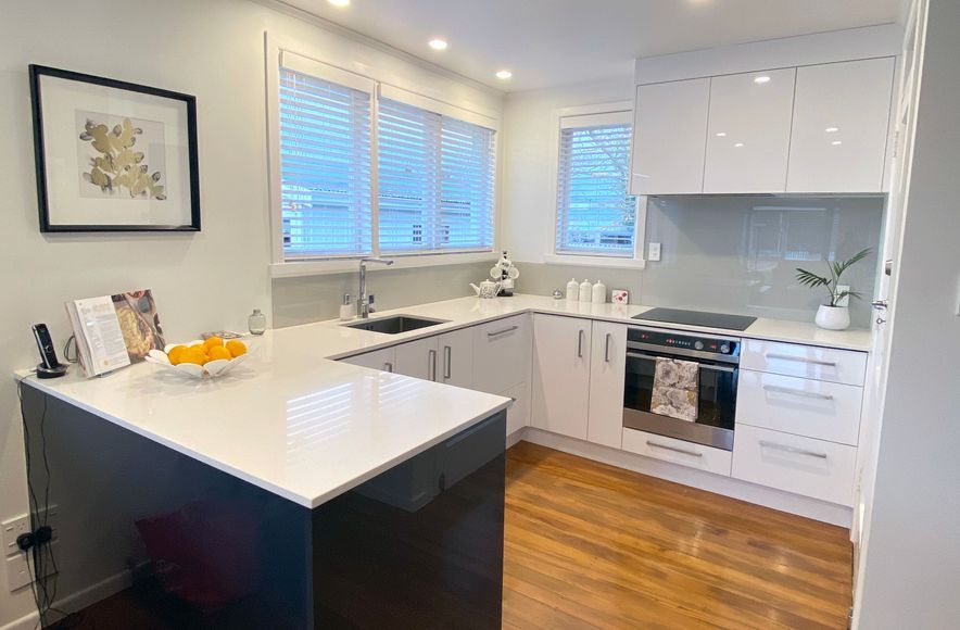 Elliott Kitchen
