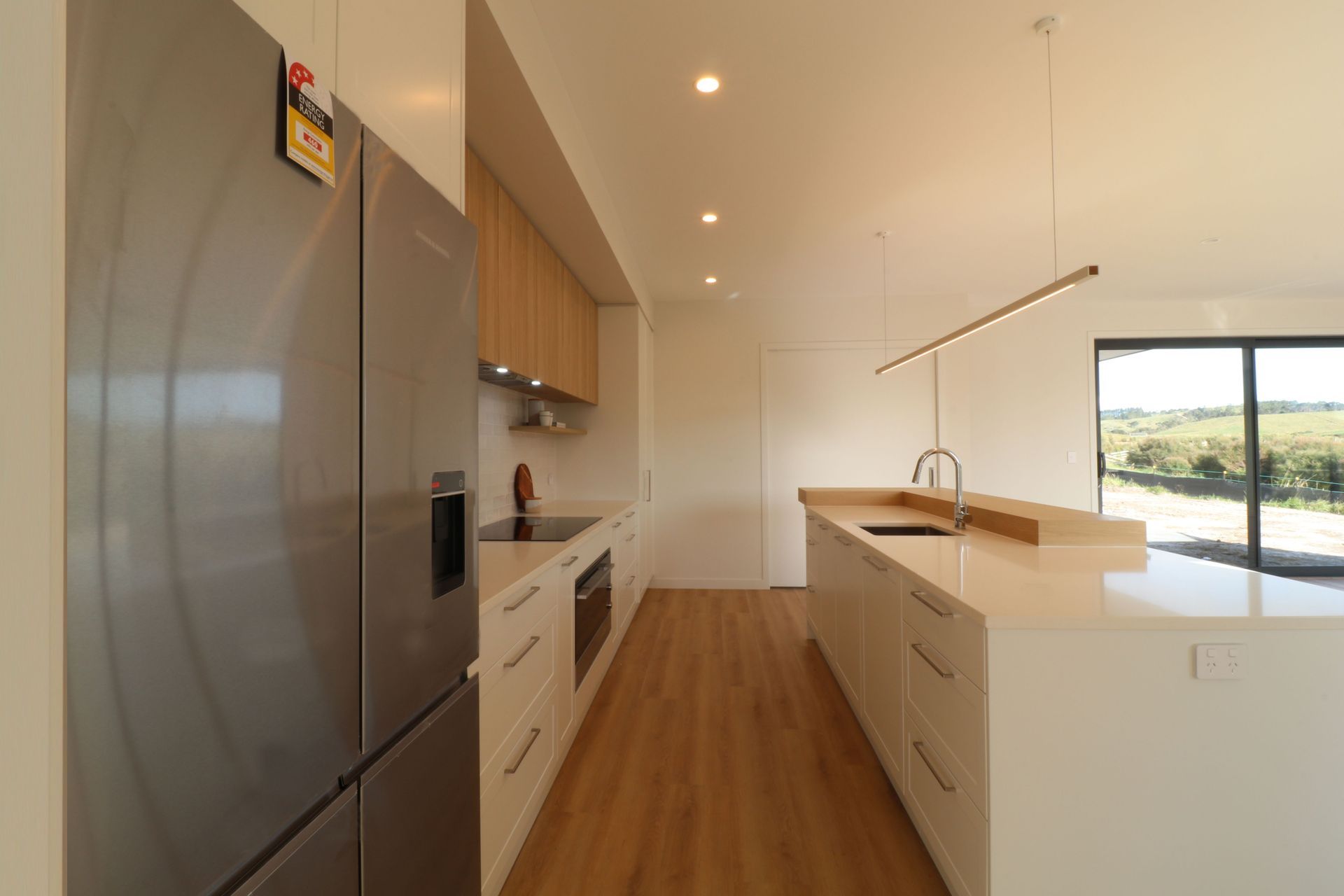 Profiled Doors and Feature Island Seating