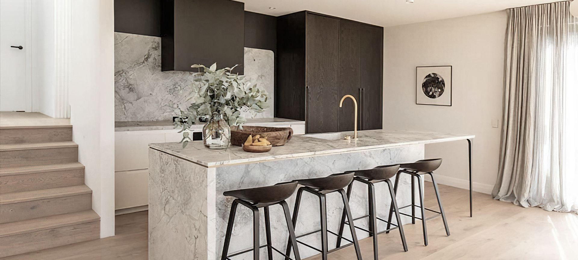 Kitchen & Bar Suede + Stone Showroom 2021 banner