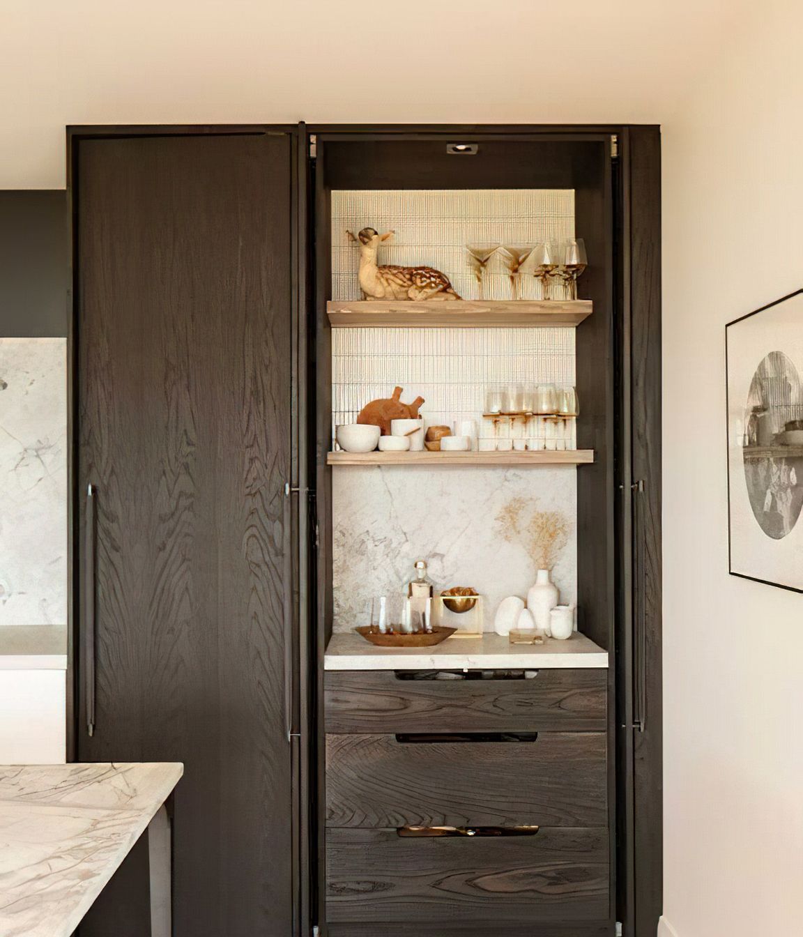 Kitchen & Bar Suede + Stone Showroom 2021