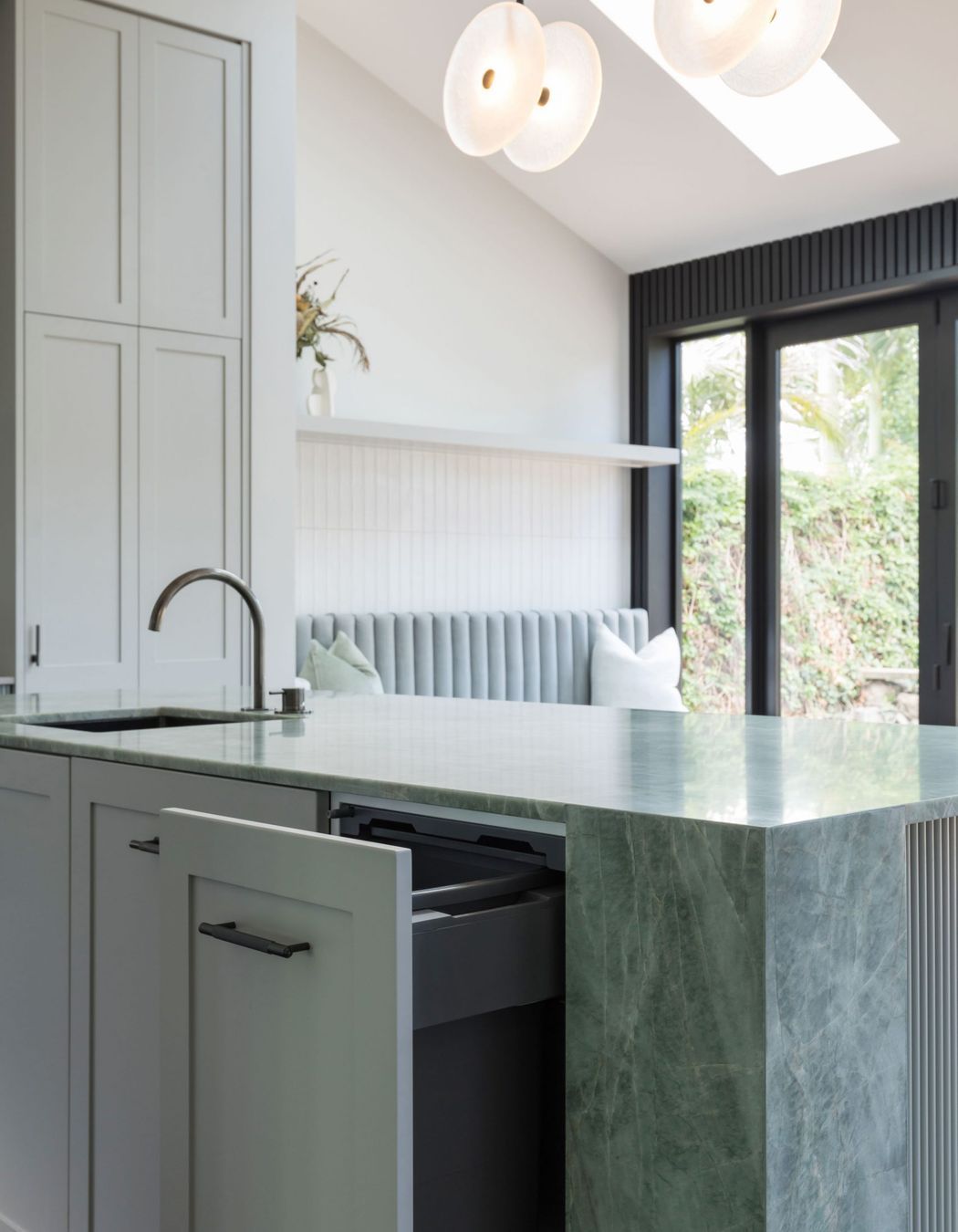 Kingsland Kitchen, Bell Road
