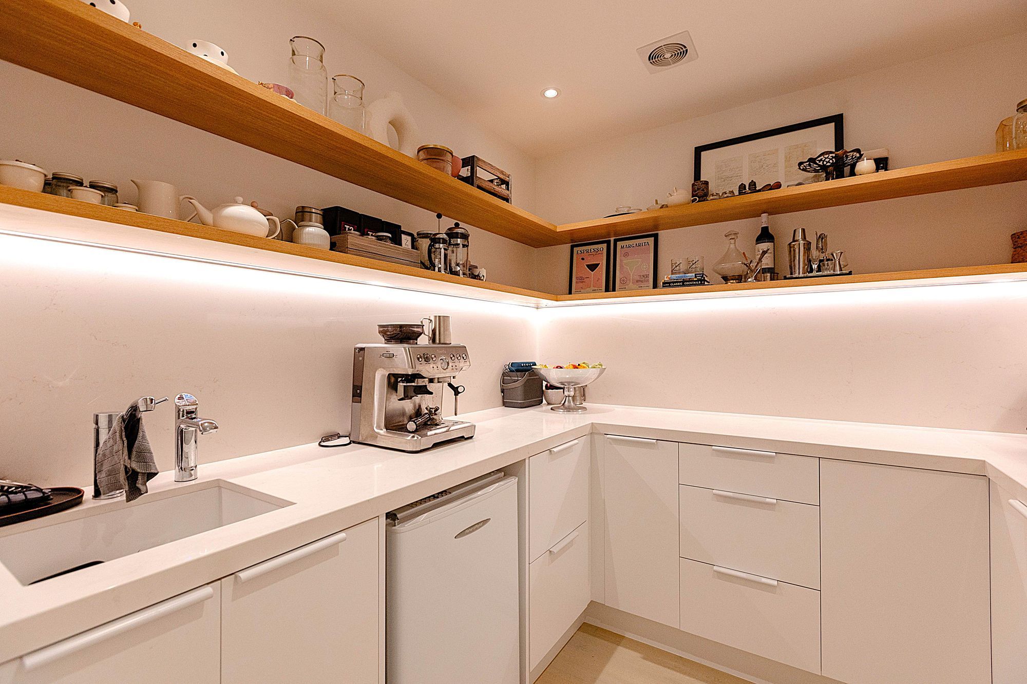 Kitchen-Dor-1.jpeg
