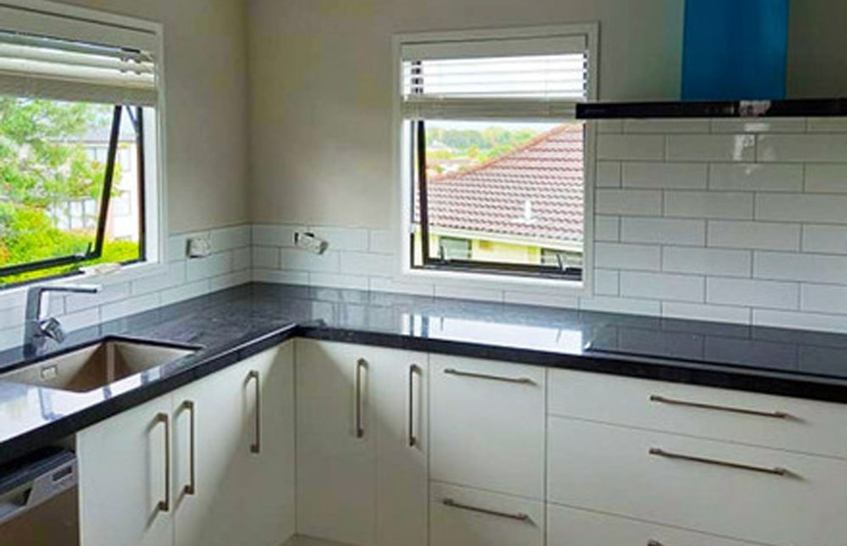 Kitchen-Tiling4-v2.jpg