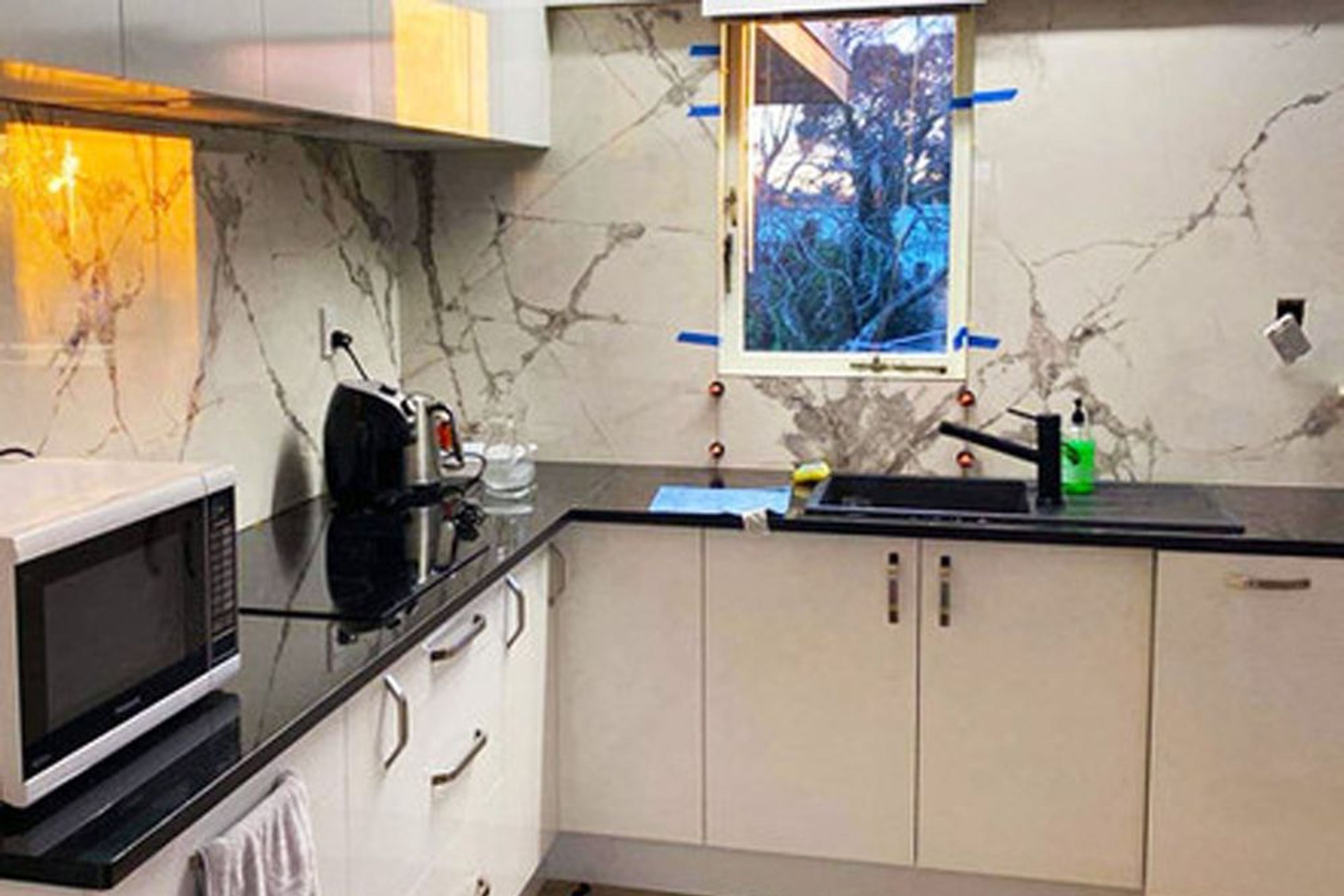 Kitchen-Tiling5.jpg