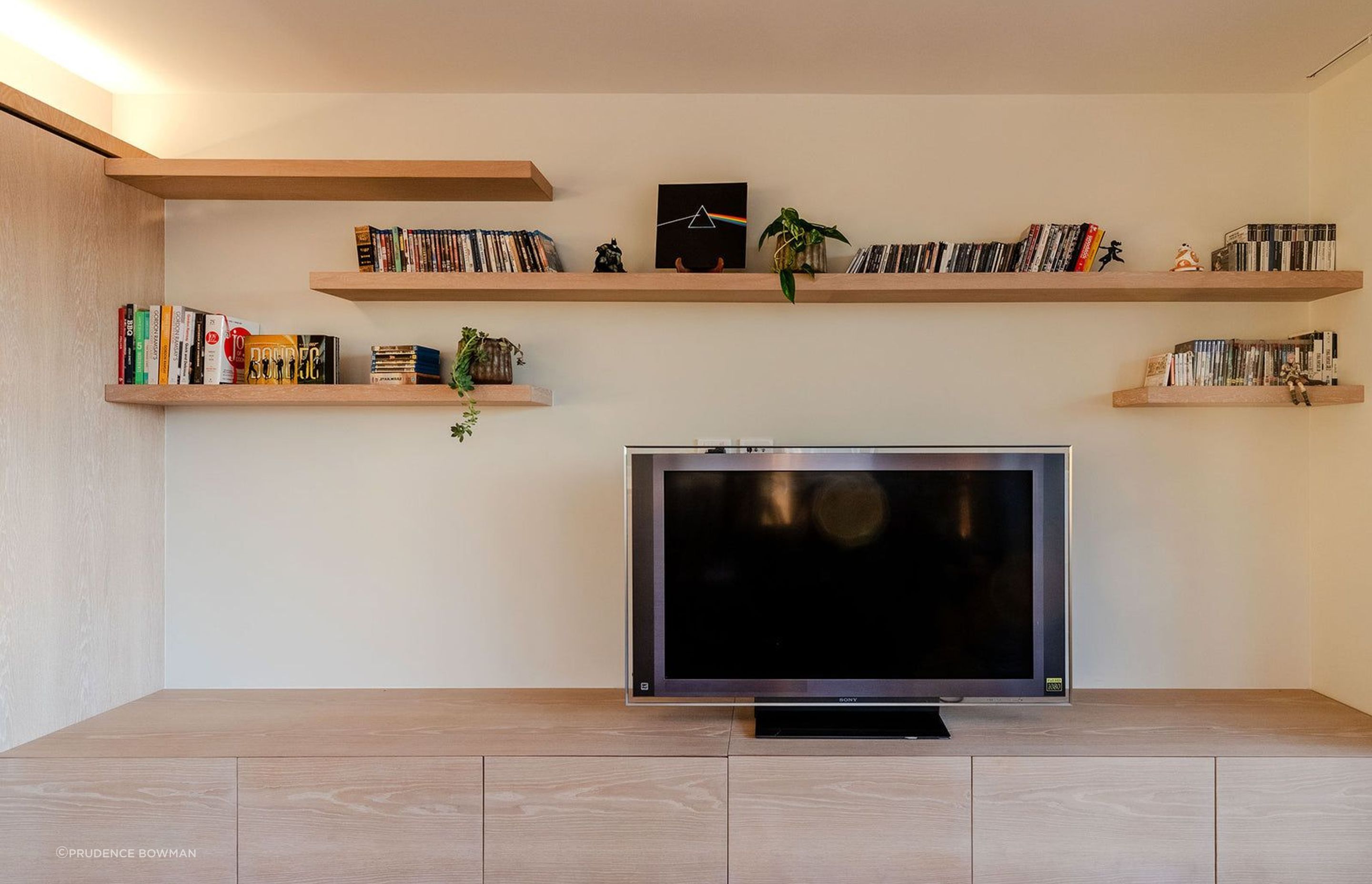 KitchenLiving-101600x.jpg