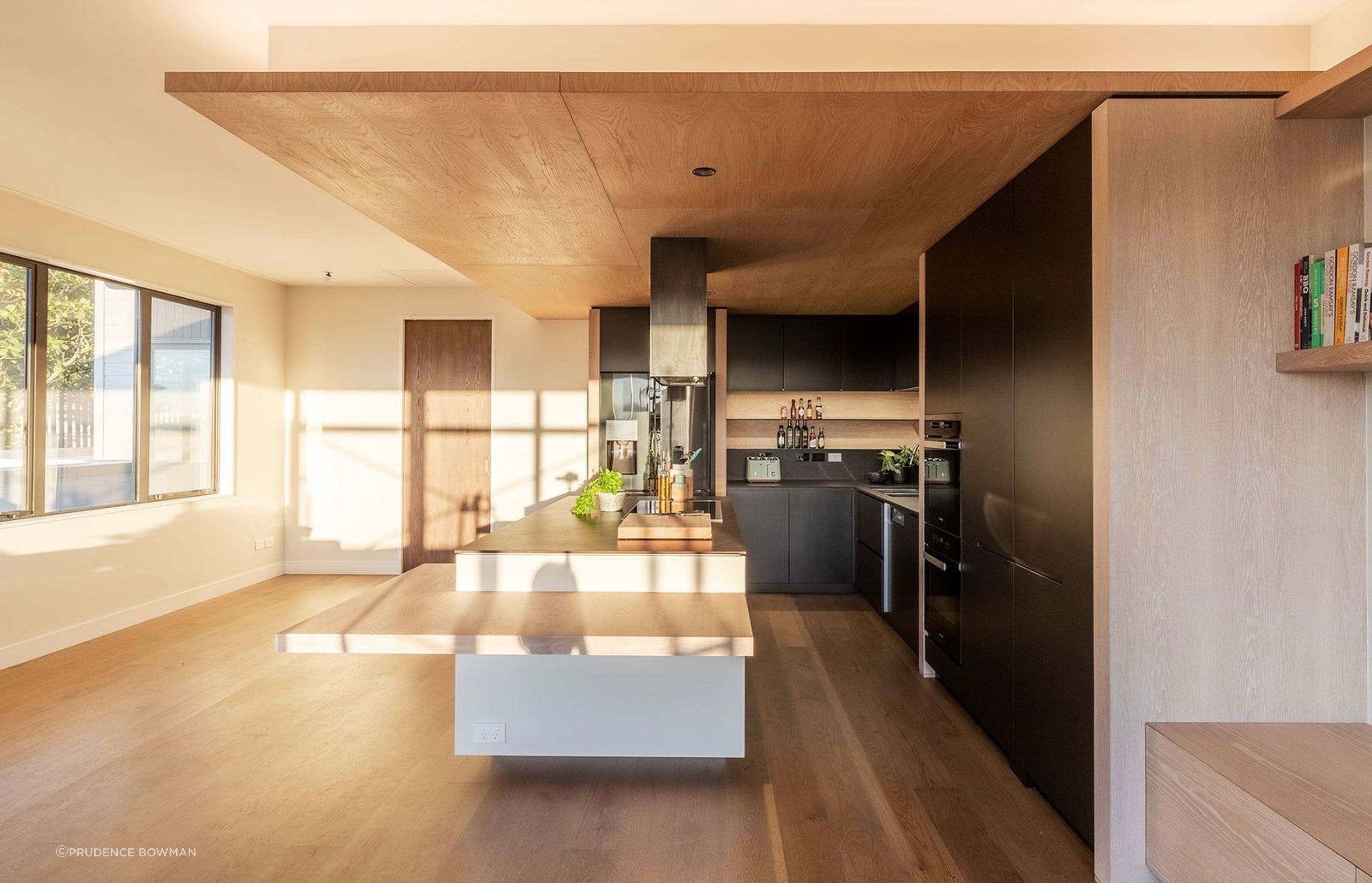 KitchenLiving-41600x.jpg