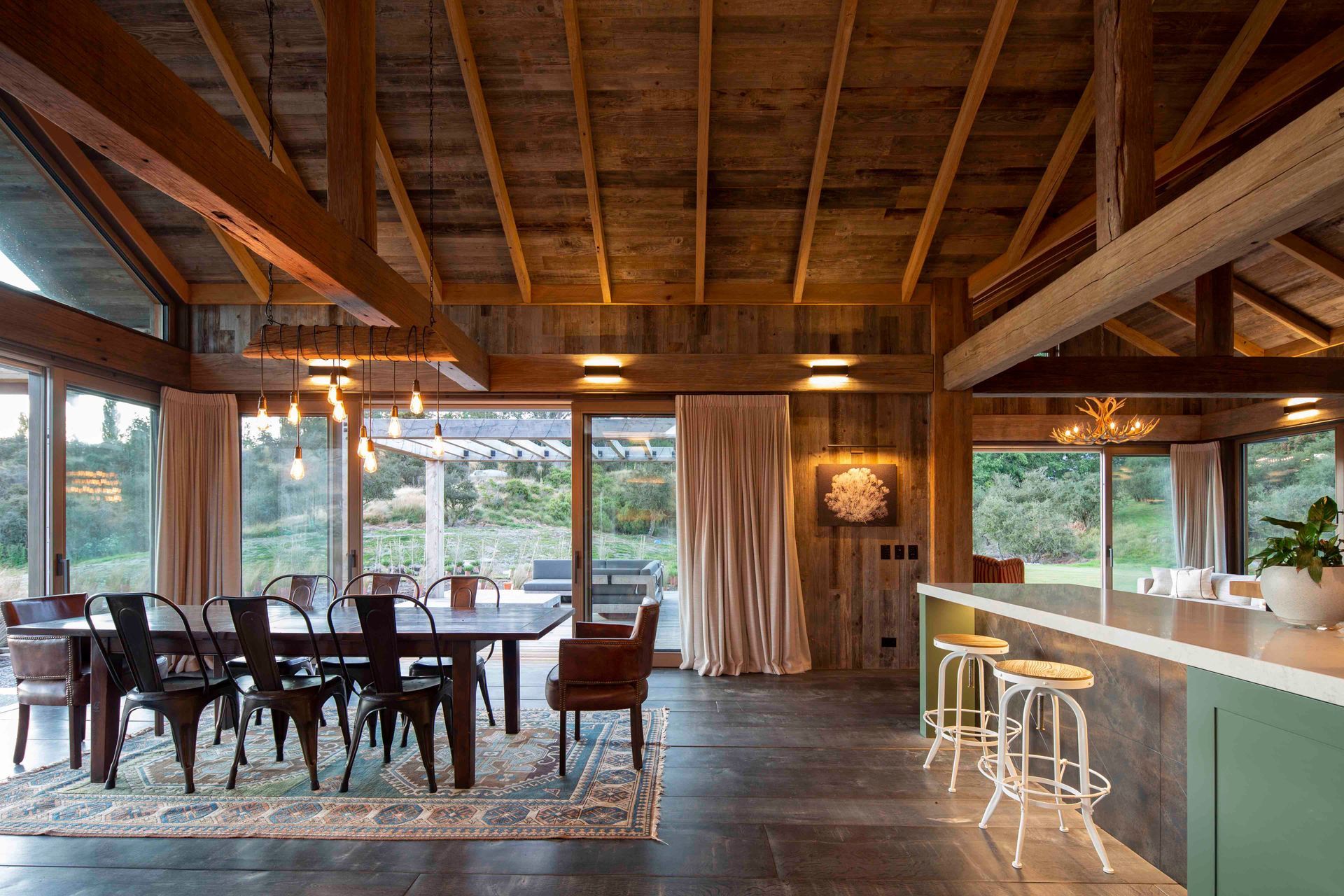 Lake Hayes Road House