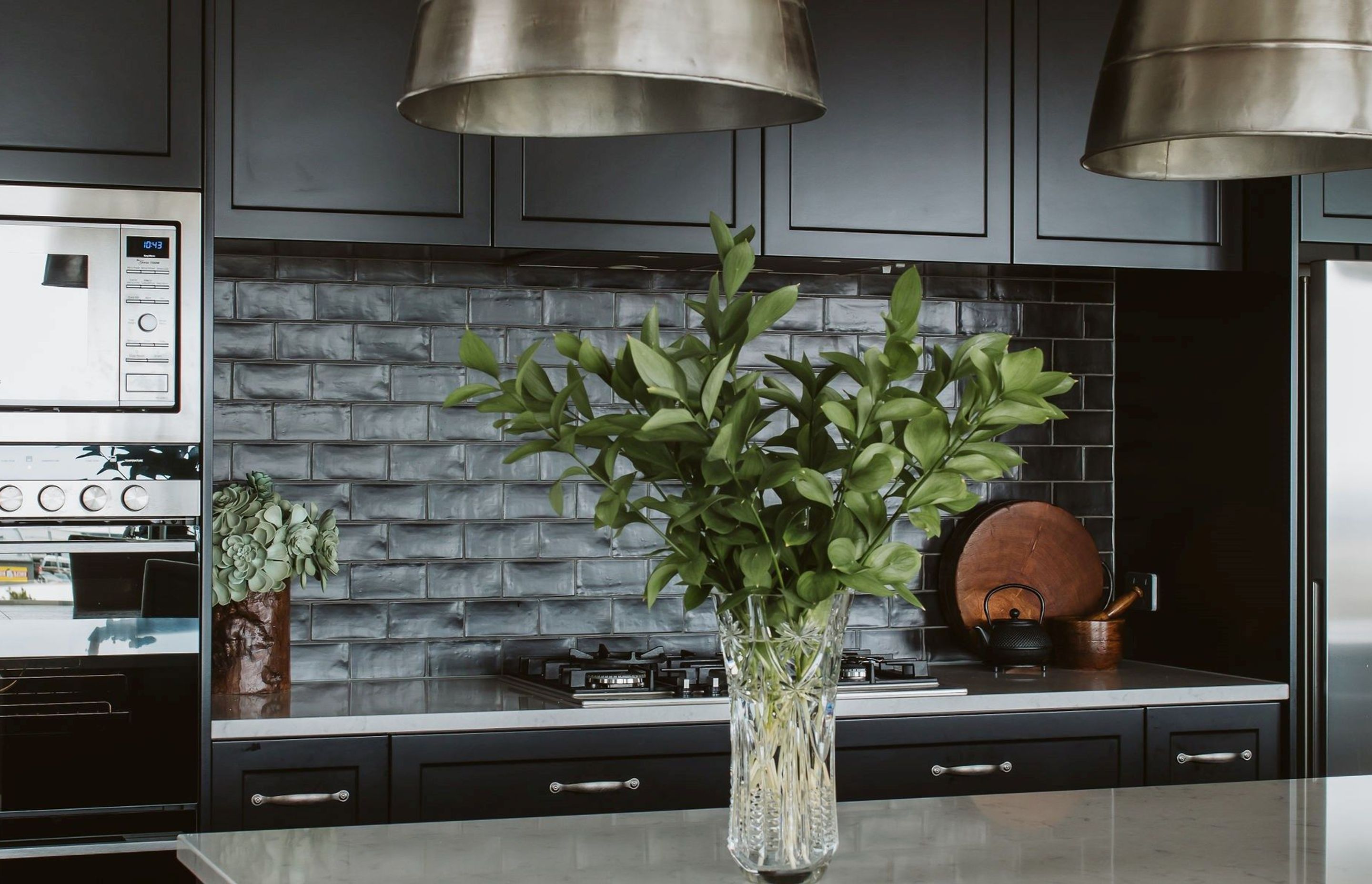 Dezignatek Thermoform Ronda profile in Black Satin, Designed by Annika Rowson, Rowson Kitchens