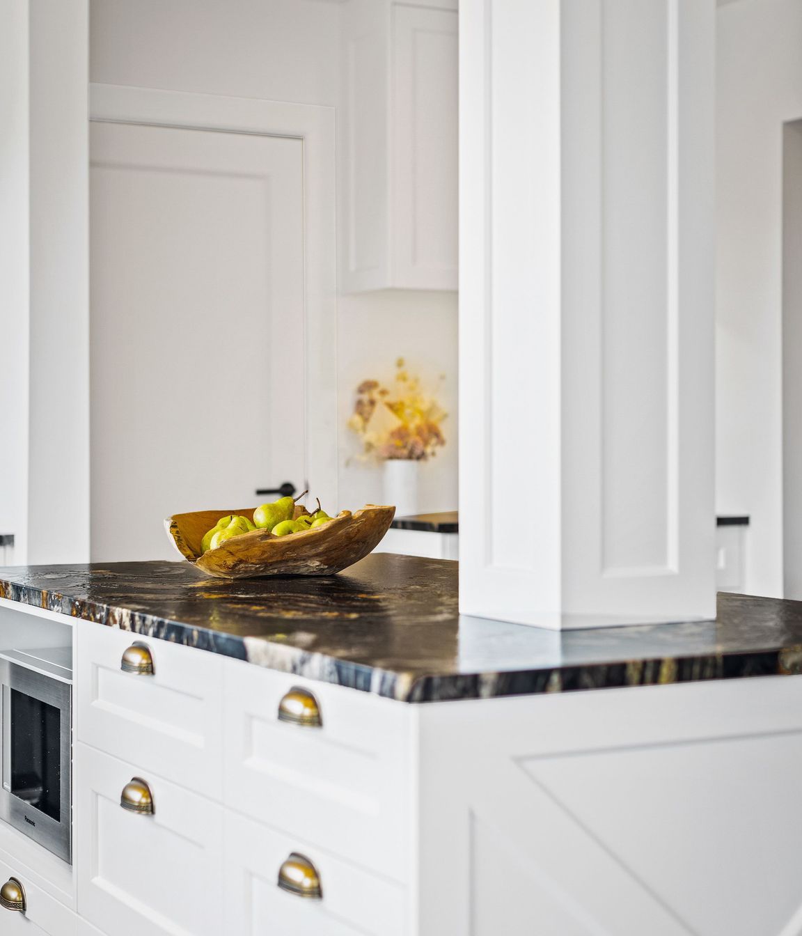 Kitchens by Perfect Lines