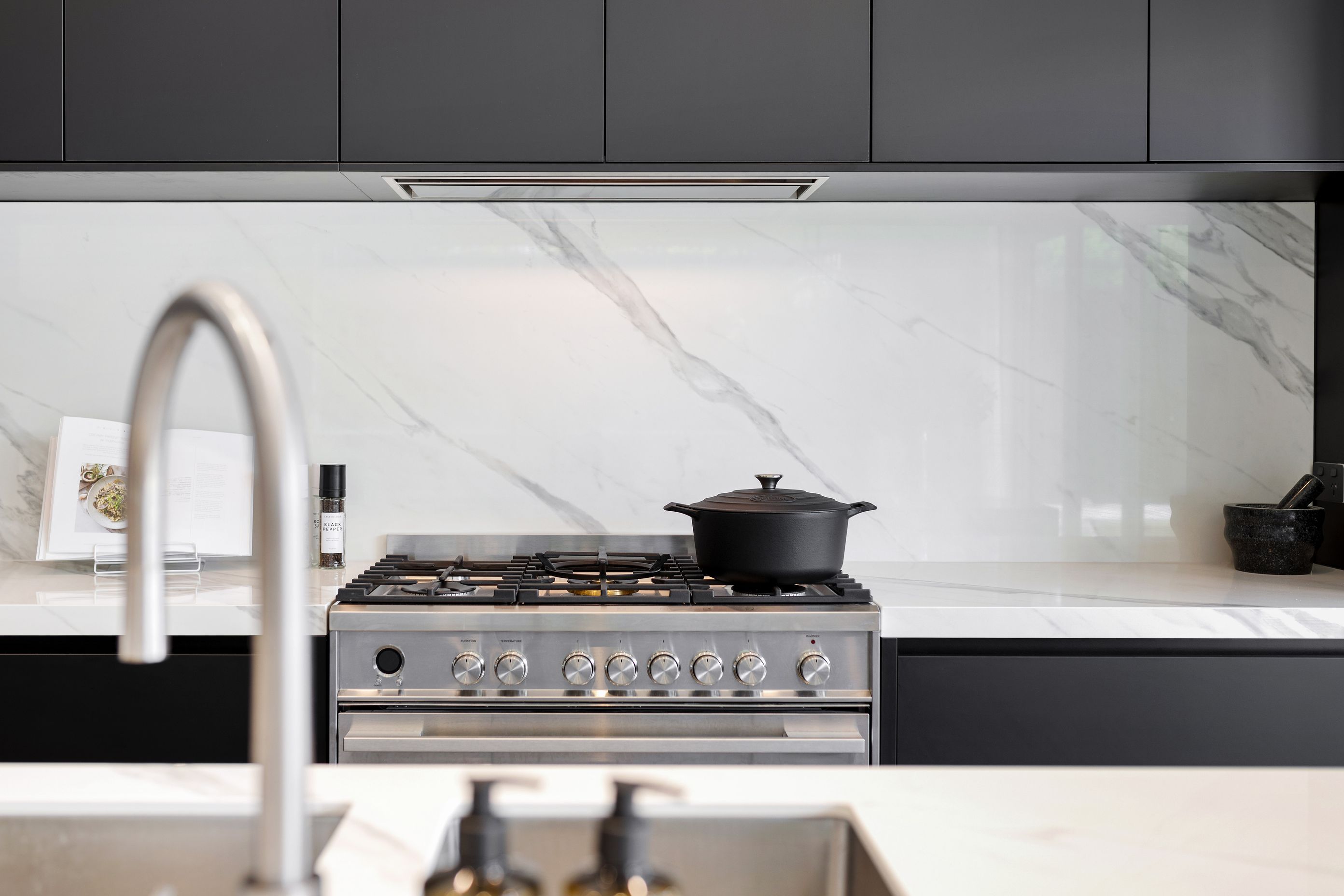 Kitchens by Hacker