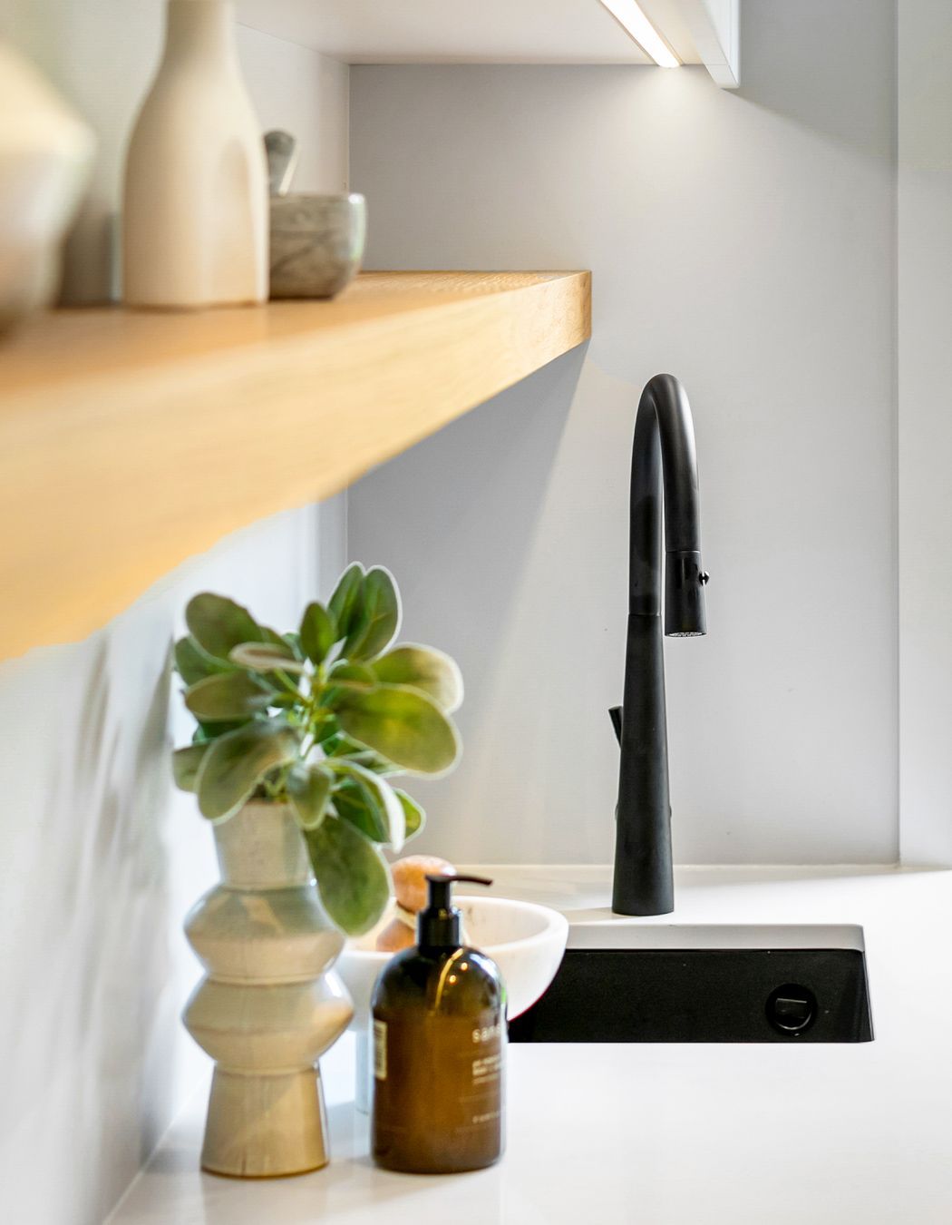 Kitchens by Perfect Lines