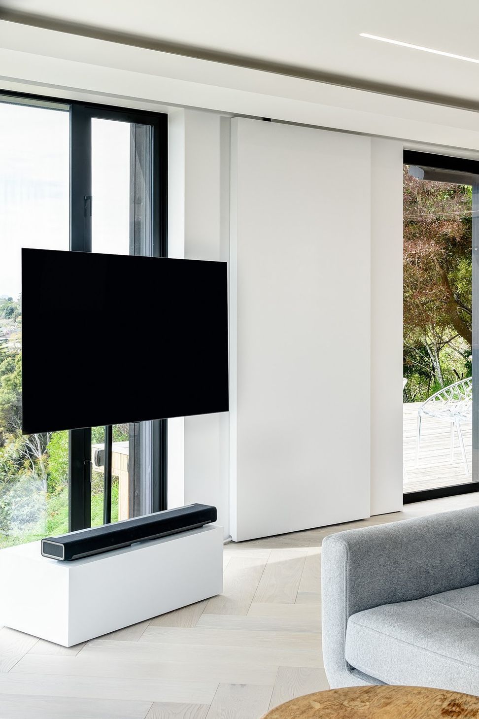 LivingDesignBellevueHeightsDSC8106.jpg