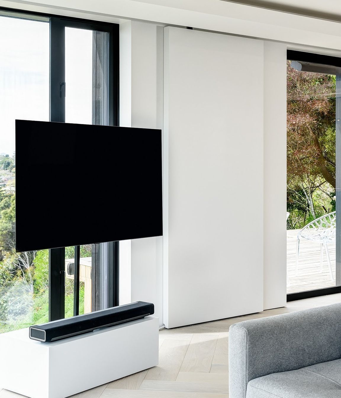 LivingDesignBellevueHeightsDSC8106.jpg