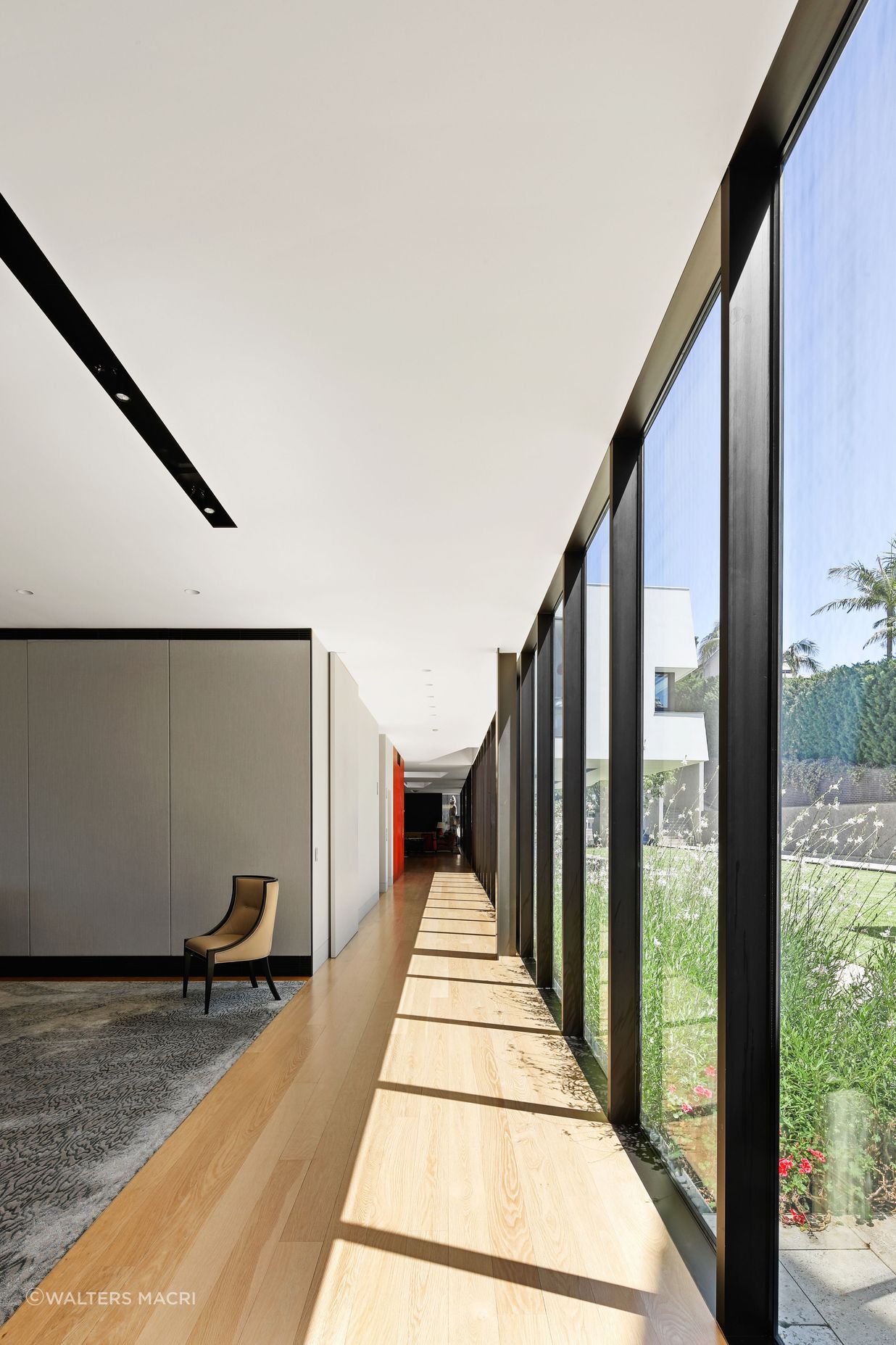 LonguevilleHouseFolioHighHall5.jpg