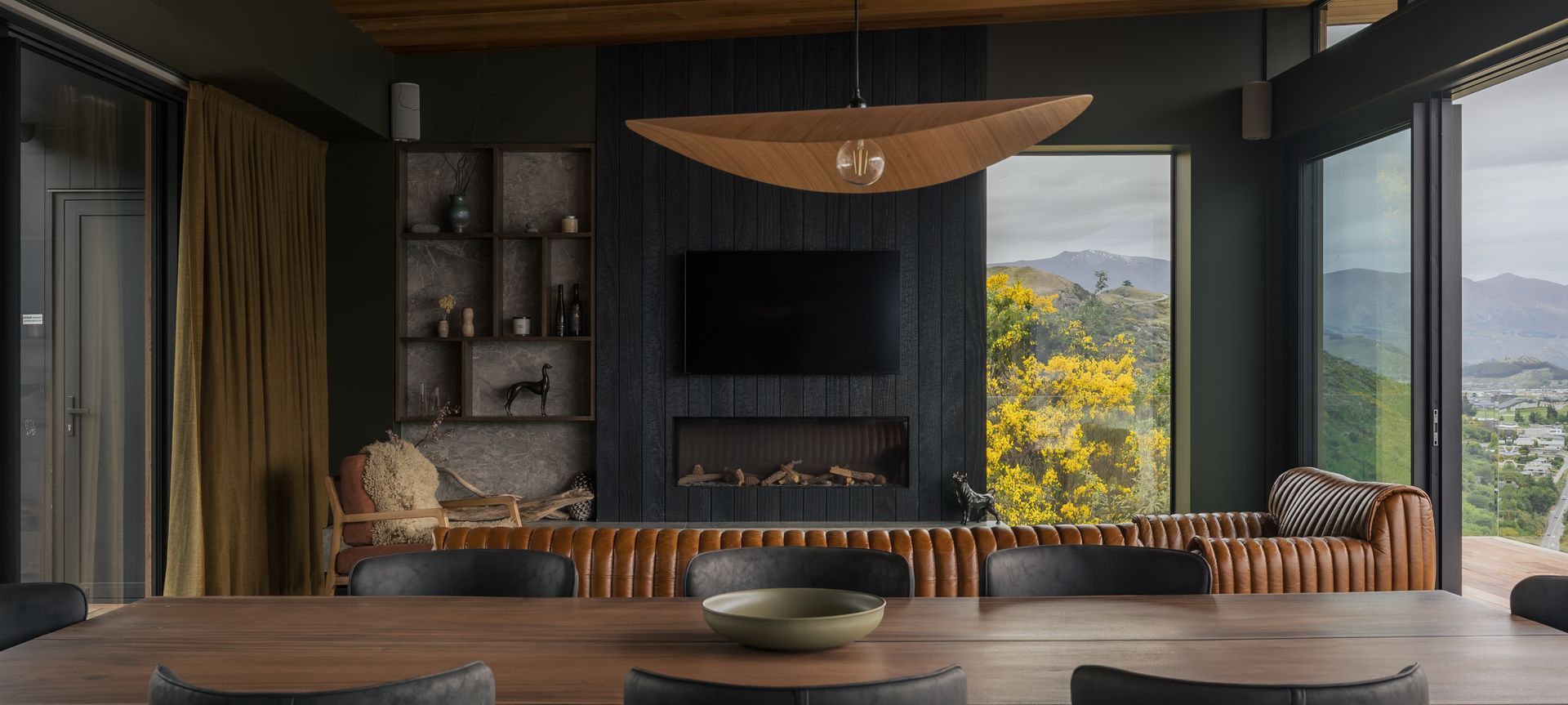 Luxury Apartment - Queenstown banner