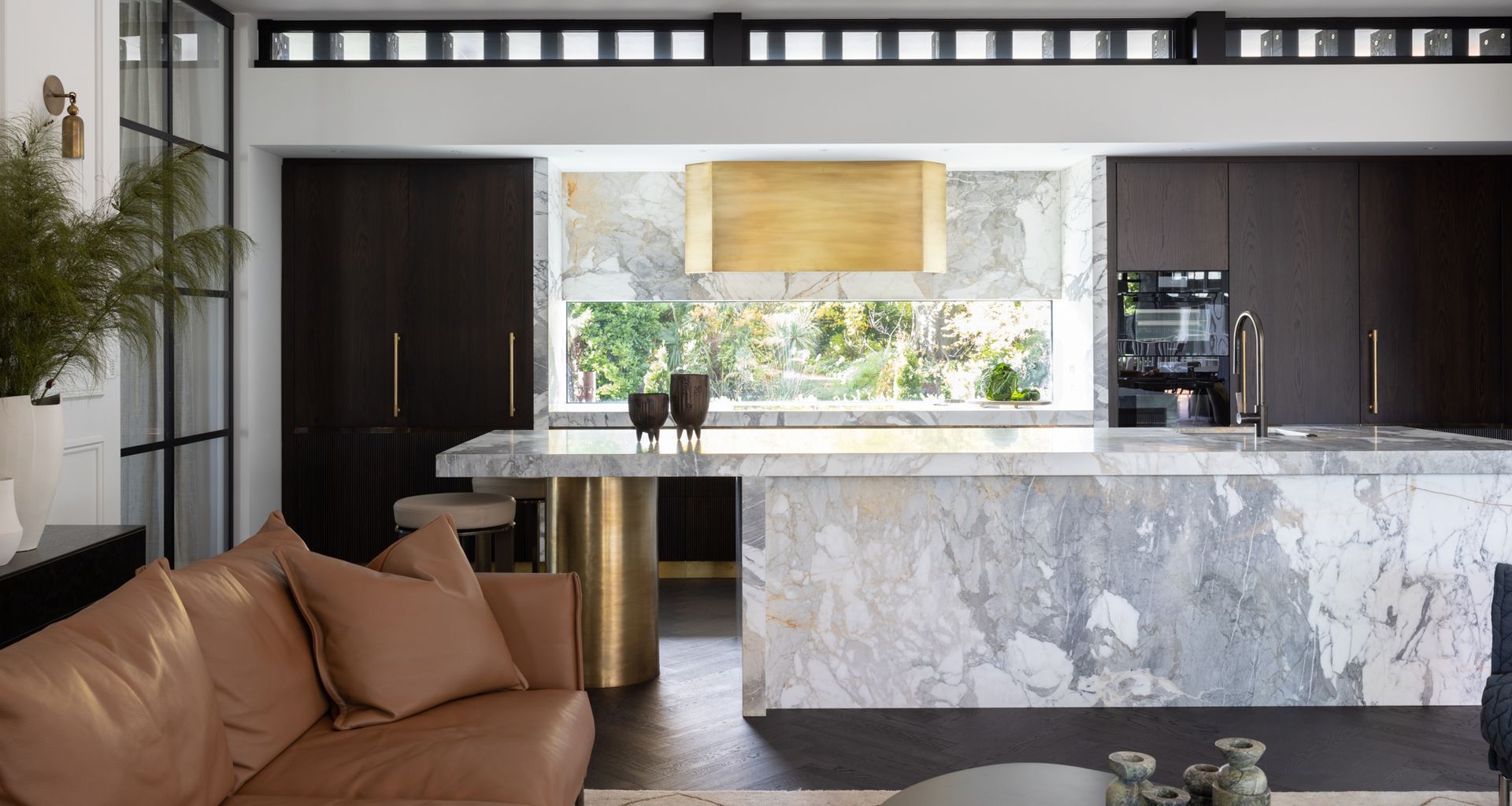 Calacatta Macchia Kitchen banner